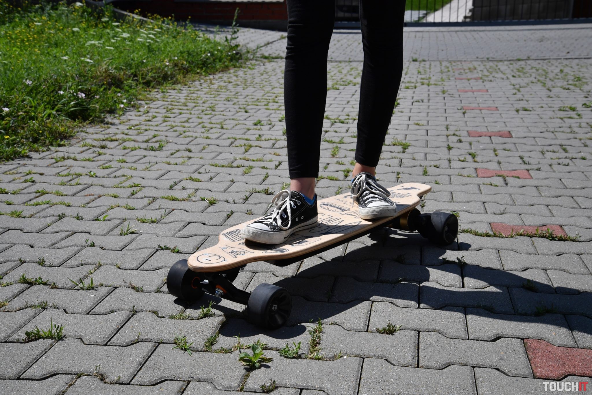 Každý deň rieši Allianz dva úrazy detí na trampolínach. Rizikové sú aj skateboardy