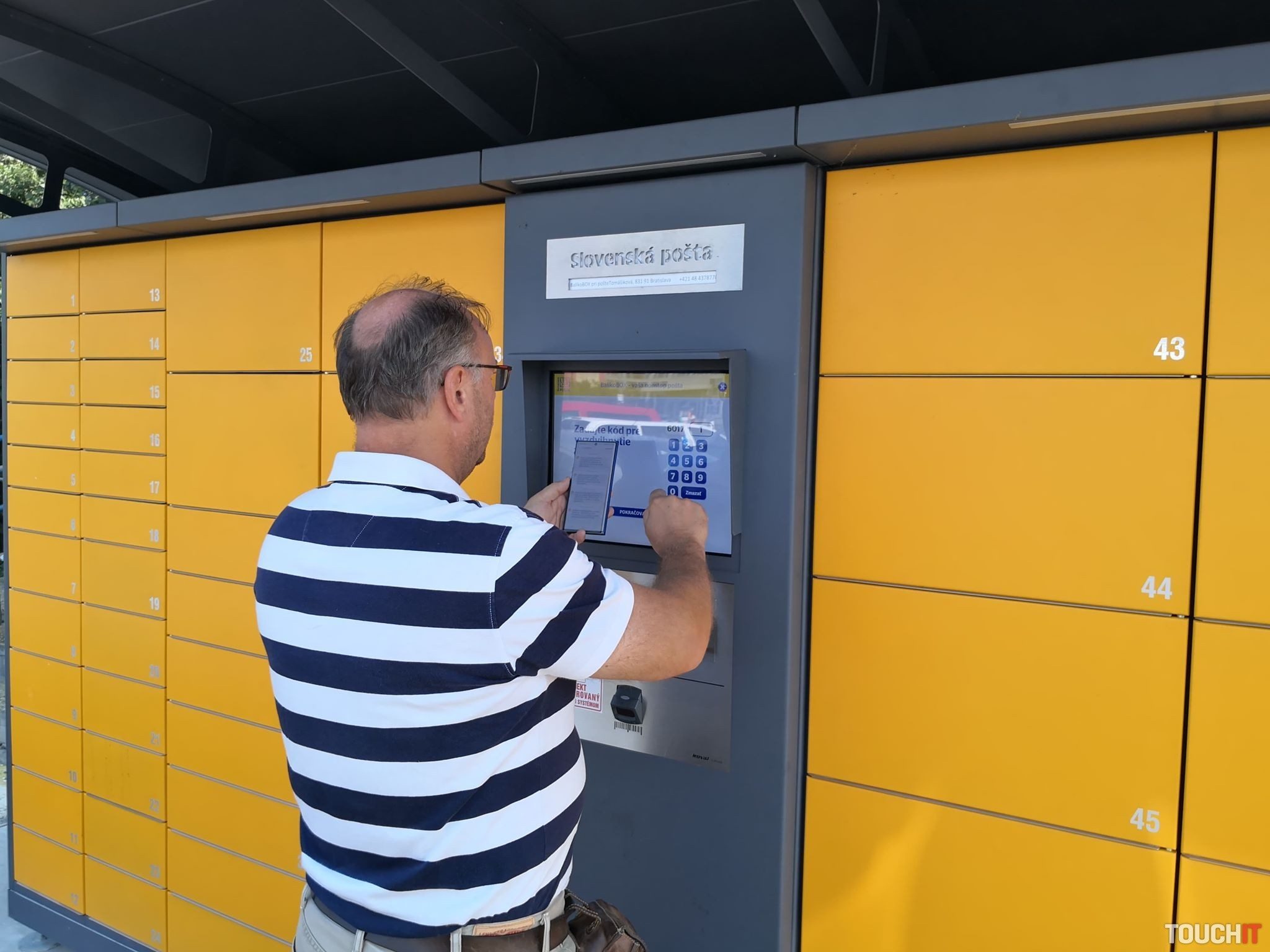 Nestíhate? Balík z BalíkoBOXu vás počká na pošte