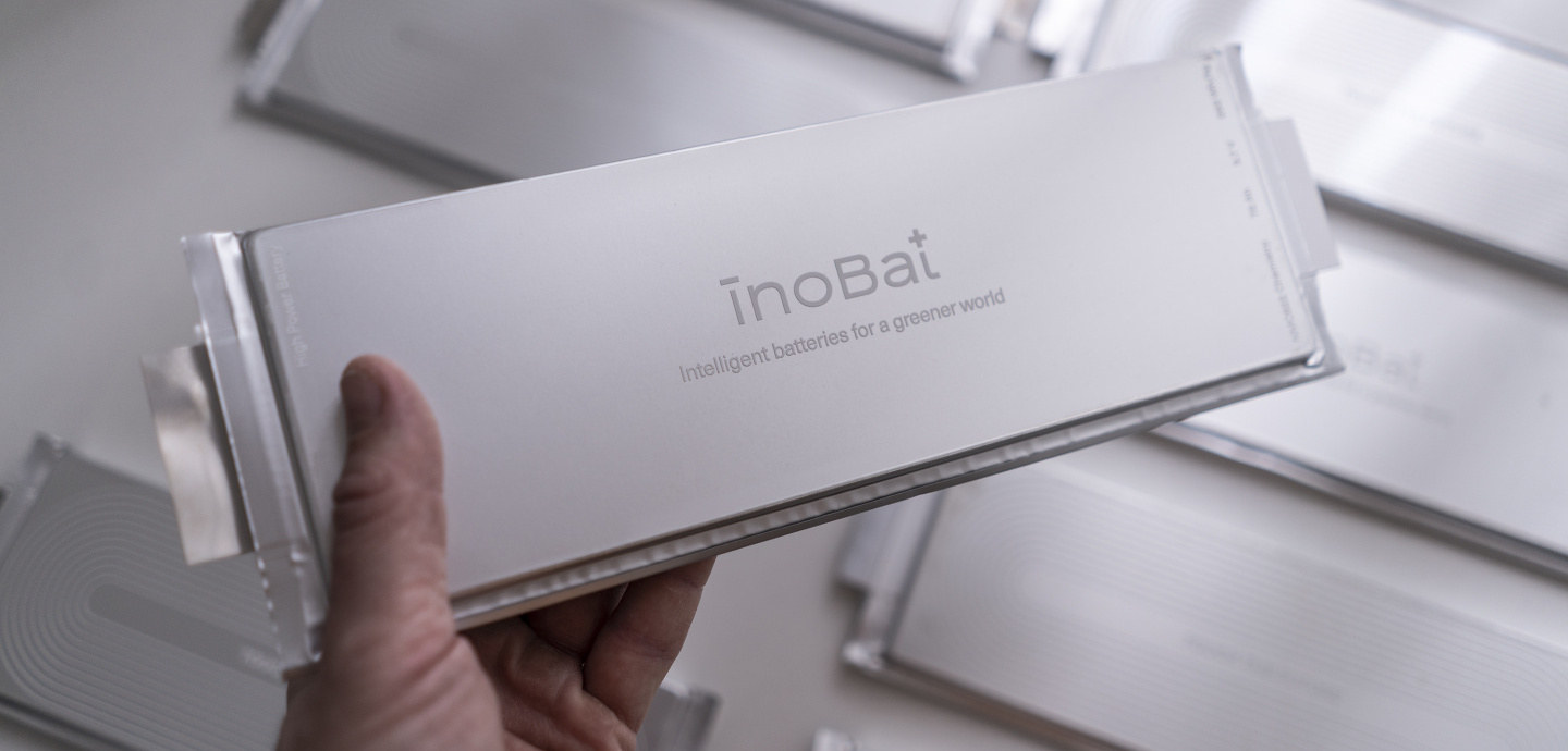 Napriek náročnému roku skončil vlani InoBat prvýkrát so ziskom