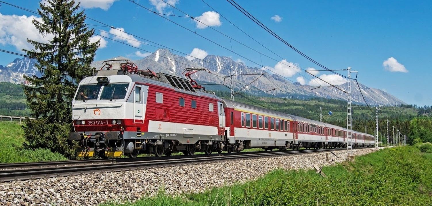 Veľká noc so ZSSK: Cestujte komfortne s rýchlymi IC vlakmi