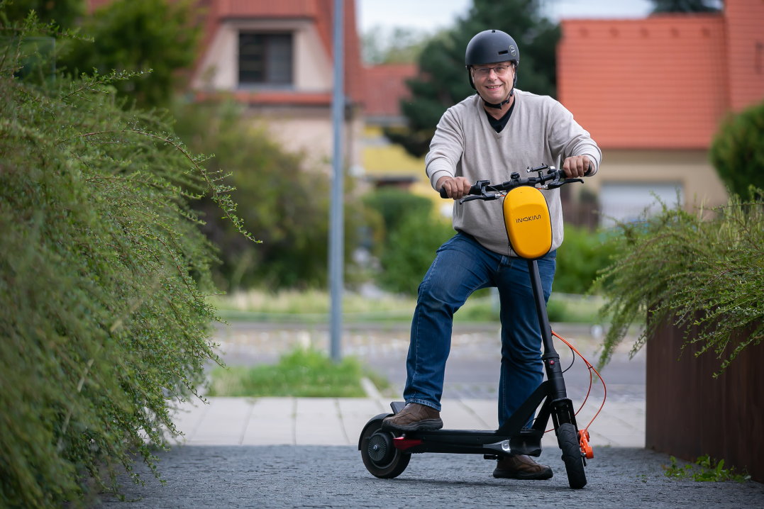 Allianz spúšťa PZP e-kolobežiek