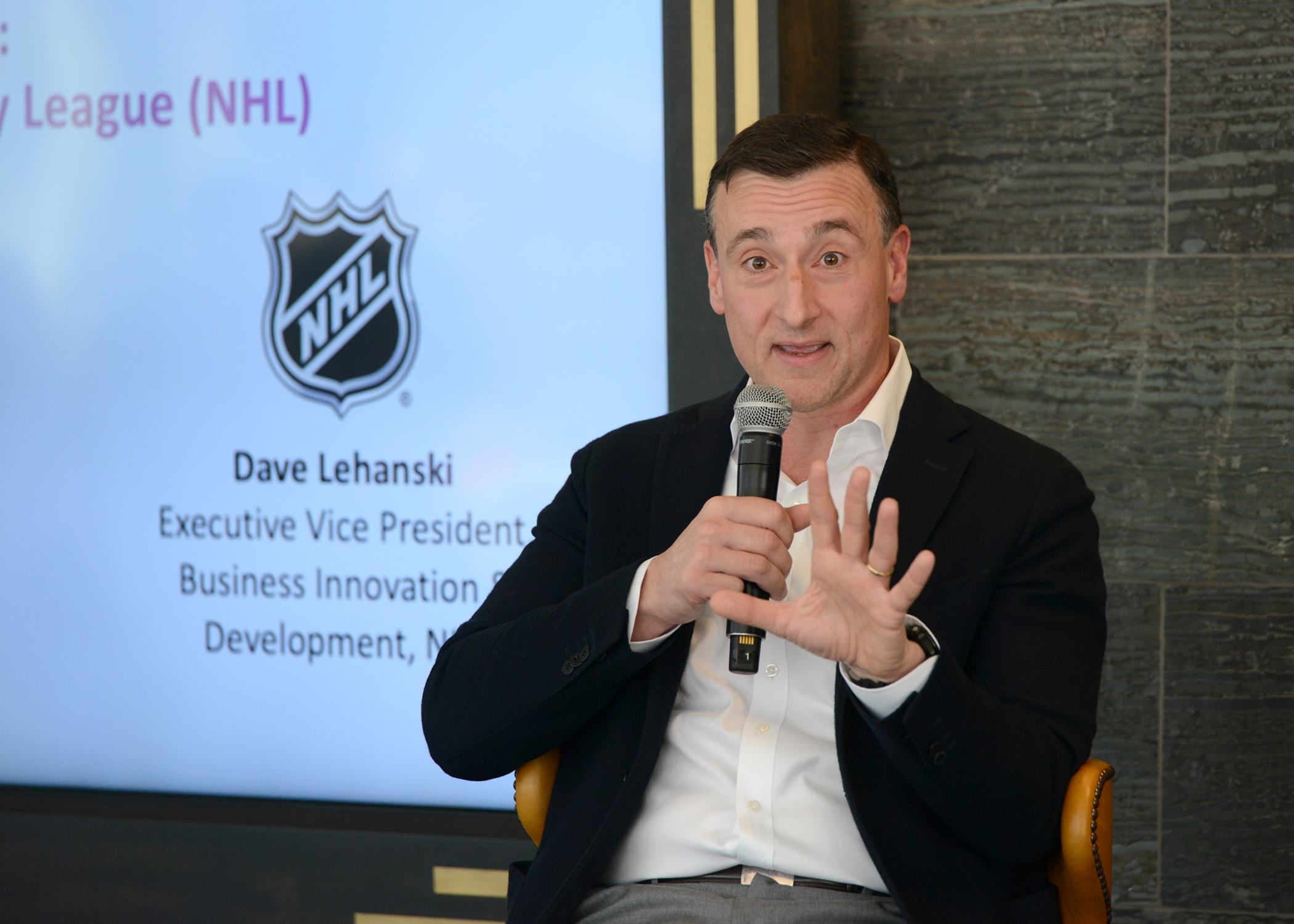 Golden Knights alebo Panthers. Pomôžu technológie získať Stanley Cup?