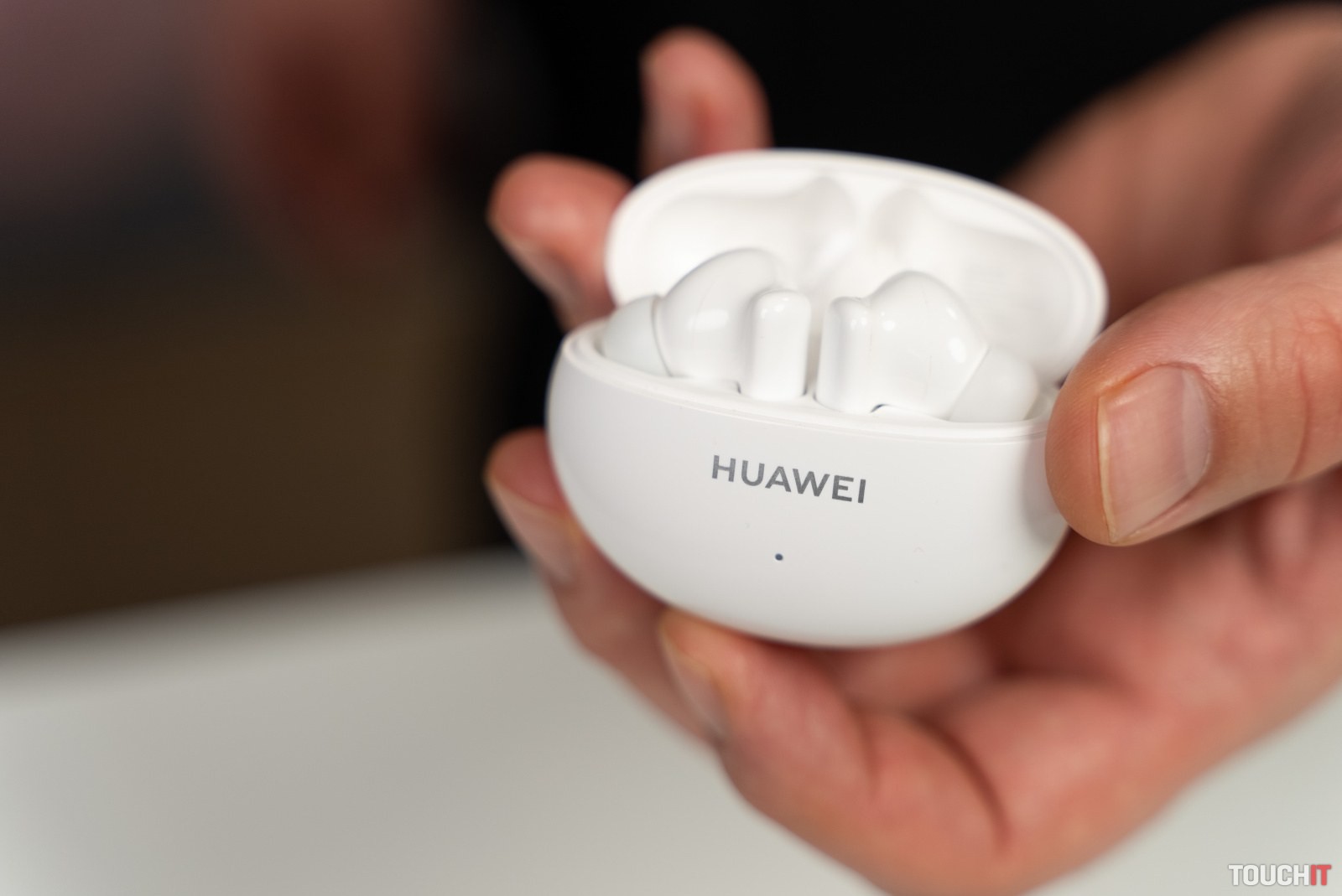 TOP bezdrôtové slúchadlá do 100 eur? Novinka od Huawei prináša špičkovú kvalitu zvuku, potvrdenú certifikáciou Hi-Res Audio