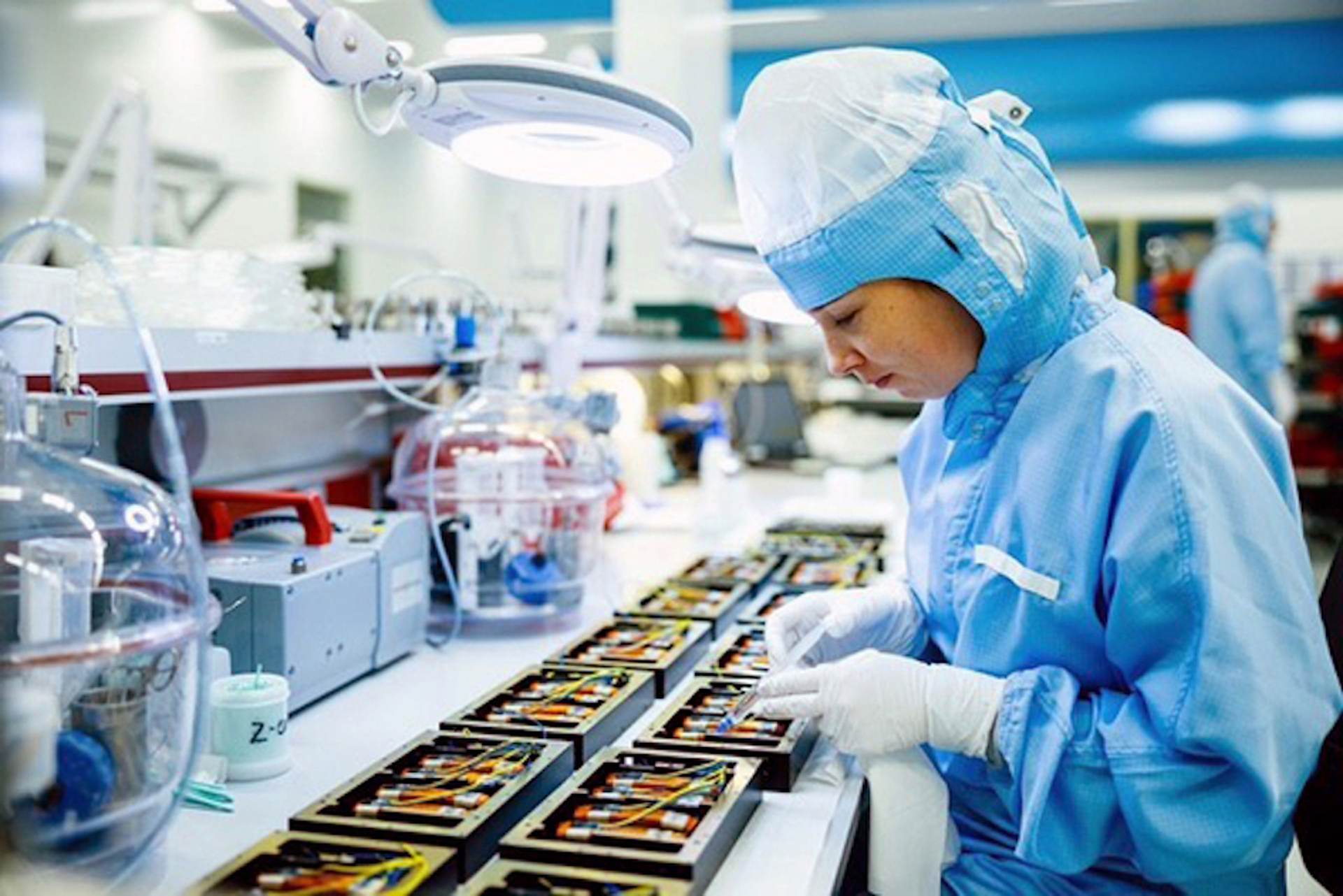 High-tech výrobca VDL prechádza na modernizovaný ERP systém od Infor