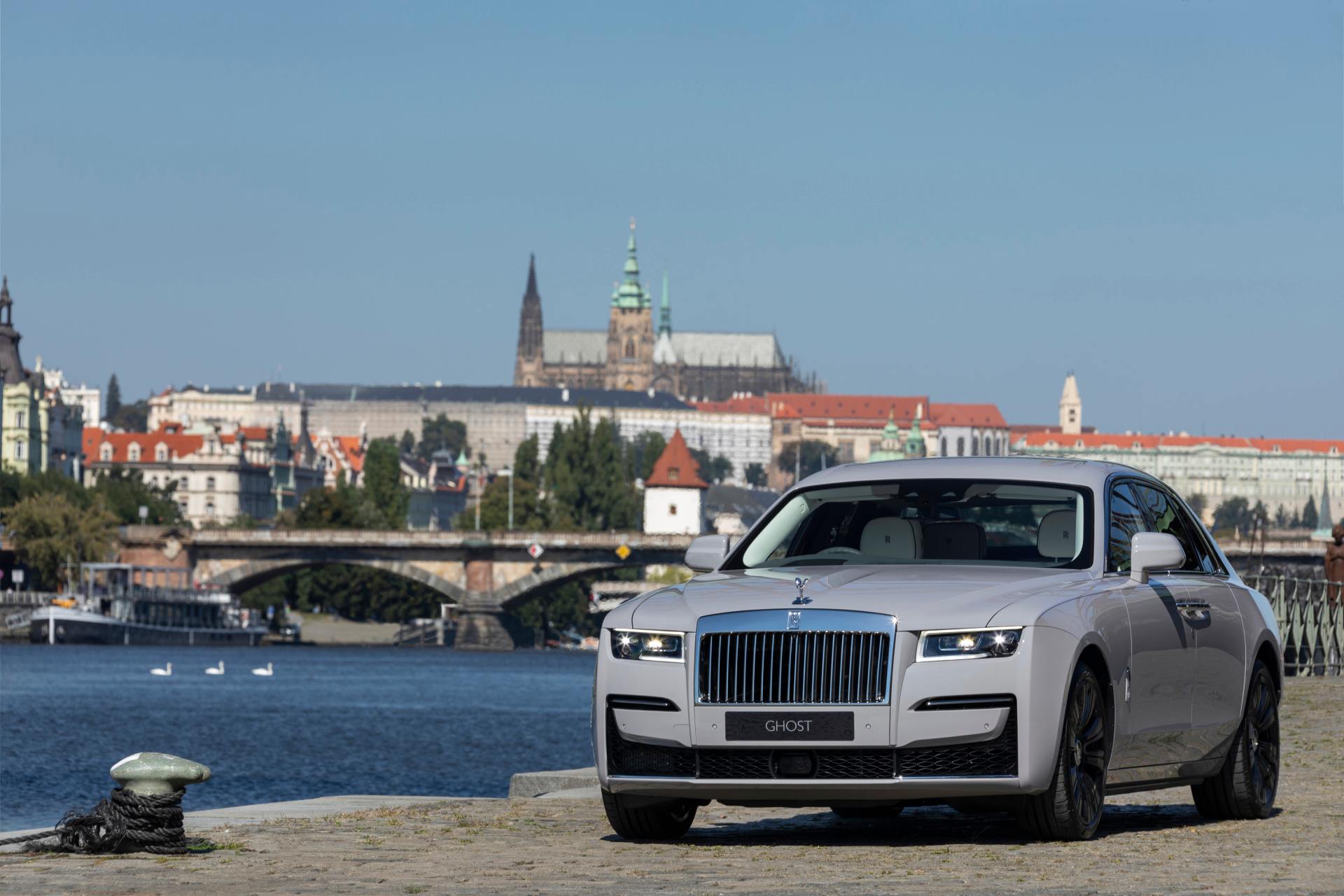 Rolls-Royce Motor Cars Prague oslavuje rekordné výsledky