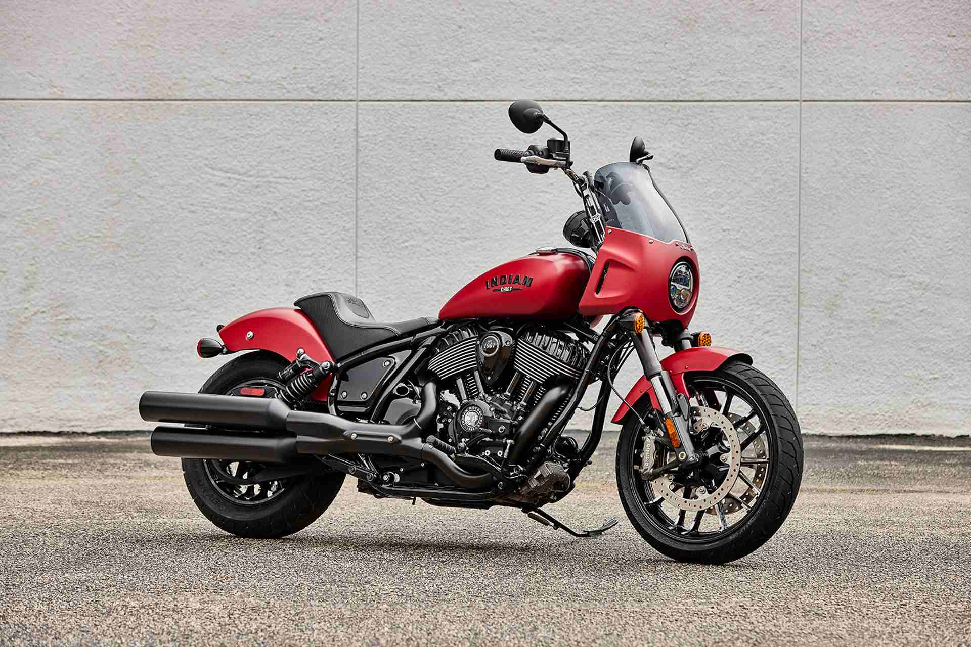 Indian Motorcycle predstavuje nový Sport Chief a prepisuje pravidlá v triede výkonných amerických V-Twin cruiserov