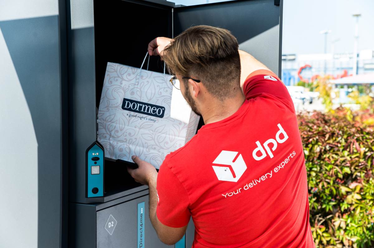 Vianočná sezóna sa rozbehla naplno. Online nákupy darčekov nenechávajte na poslednú chvíľu