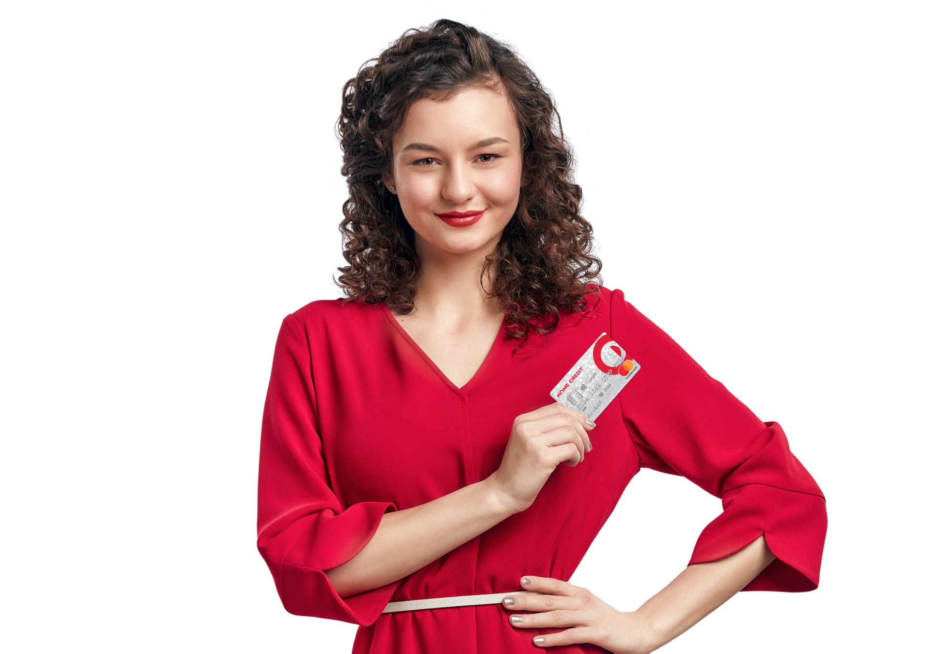 Nakupovanie kreditkou v e-shopoch stúpa, je dvojnásobné oproti roku 2015