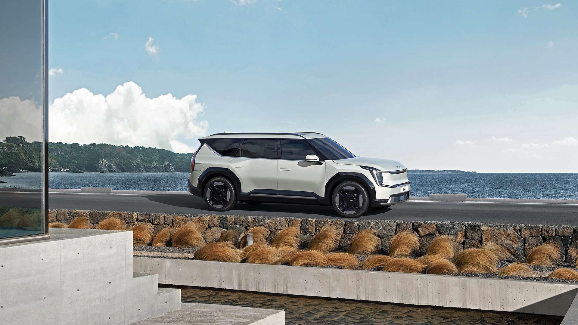 Odhalili prevratný elektromobil Kia EV9: spája odvážny dizajn s charakterom pravého SUV