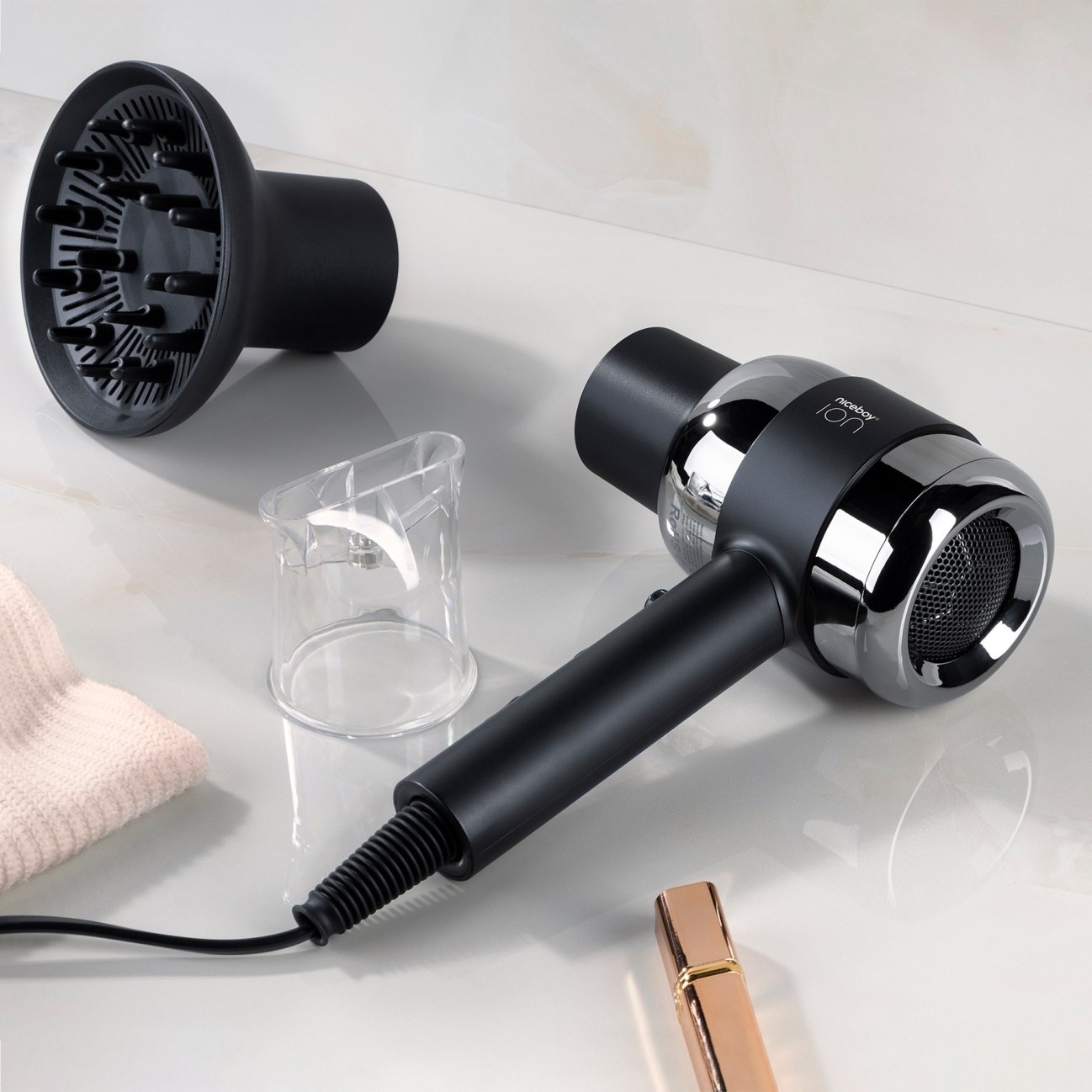 Niceboy predstavuje nový elegantný fén s funkciou ionizácie