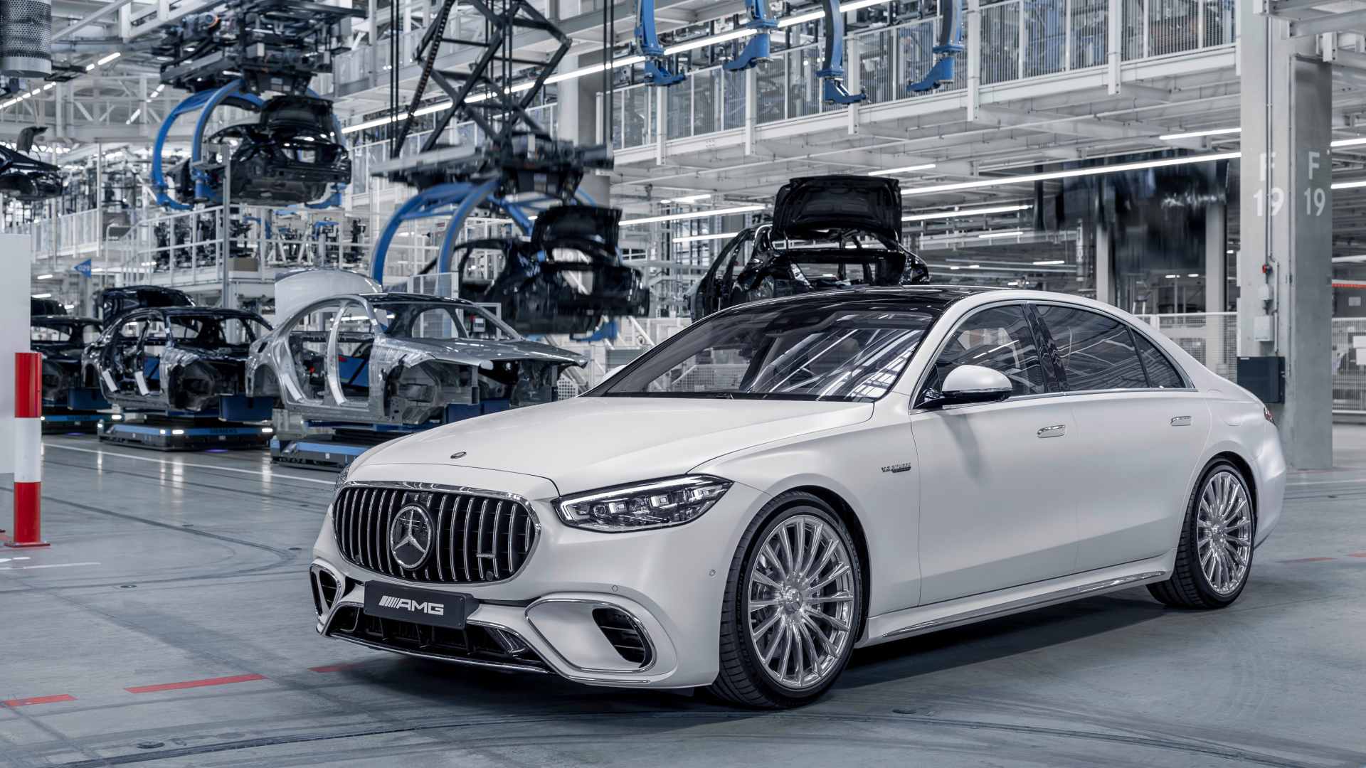 Odteraz k dispozícii na objednanie: nový Mercedes-AMG S 63 E PERFORMANCE, aj ako exkluzívny model Edition 1