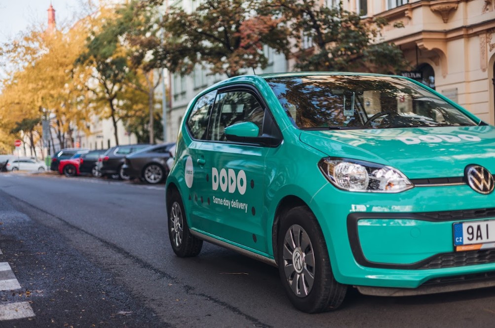 Rýchlosť doručenia je dôležitá pre tri štvrtiny Slovákov, takmer tretina chce doručenie v deň objednania, ukazuje prieskum technologicko-logistickej spoločnosti DODO