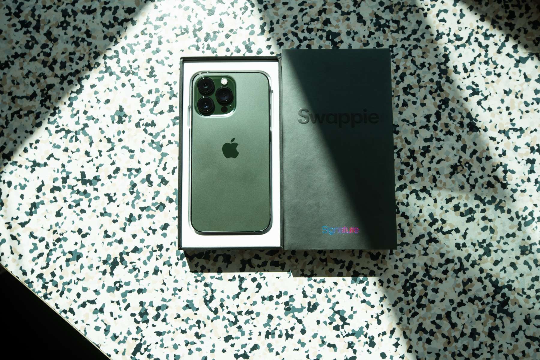 Apple opravuje kritickú zranitelnosť nultého dňa v iPhonoch, iPadoch a počítačoch Mac