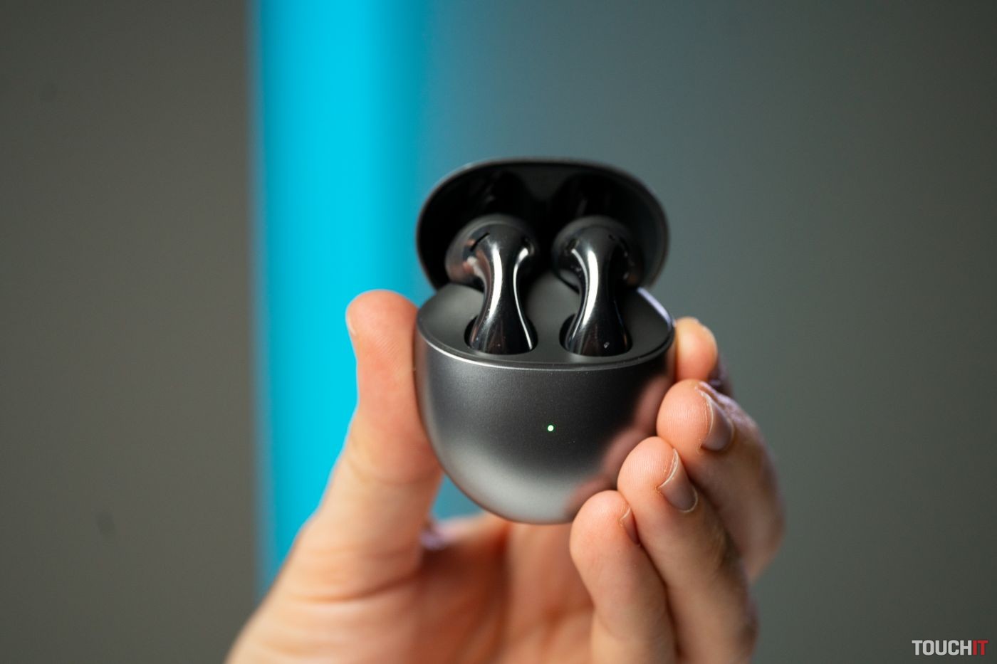 Štýlové slúchadlá s dlhou výdržou batérie: Huawei FreeBuds 5 ohúria zvukom aj rýchlym nabíjaním