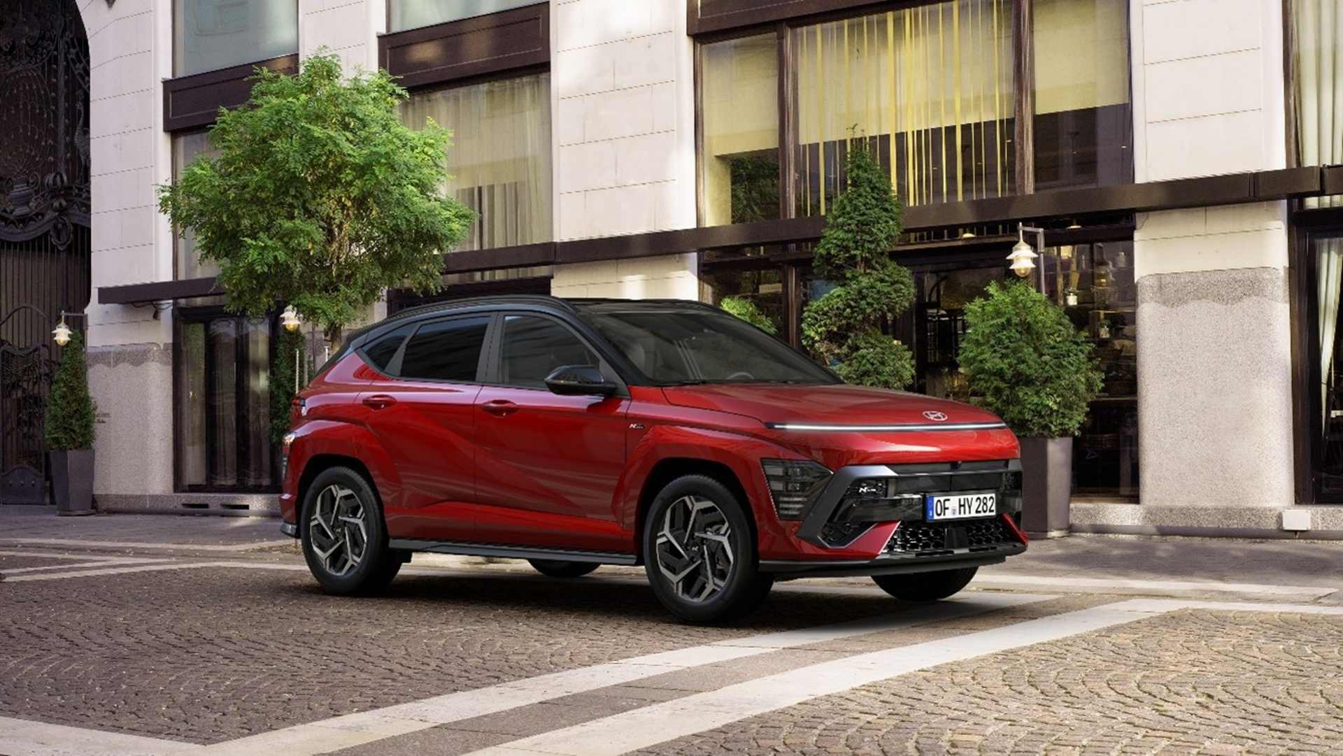 Nový Hyundai KONA má slovenské ceny. Rozmermi narástol, ale benzín a 4×4 ostali