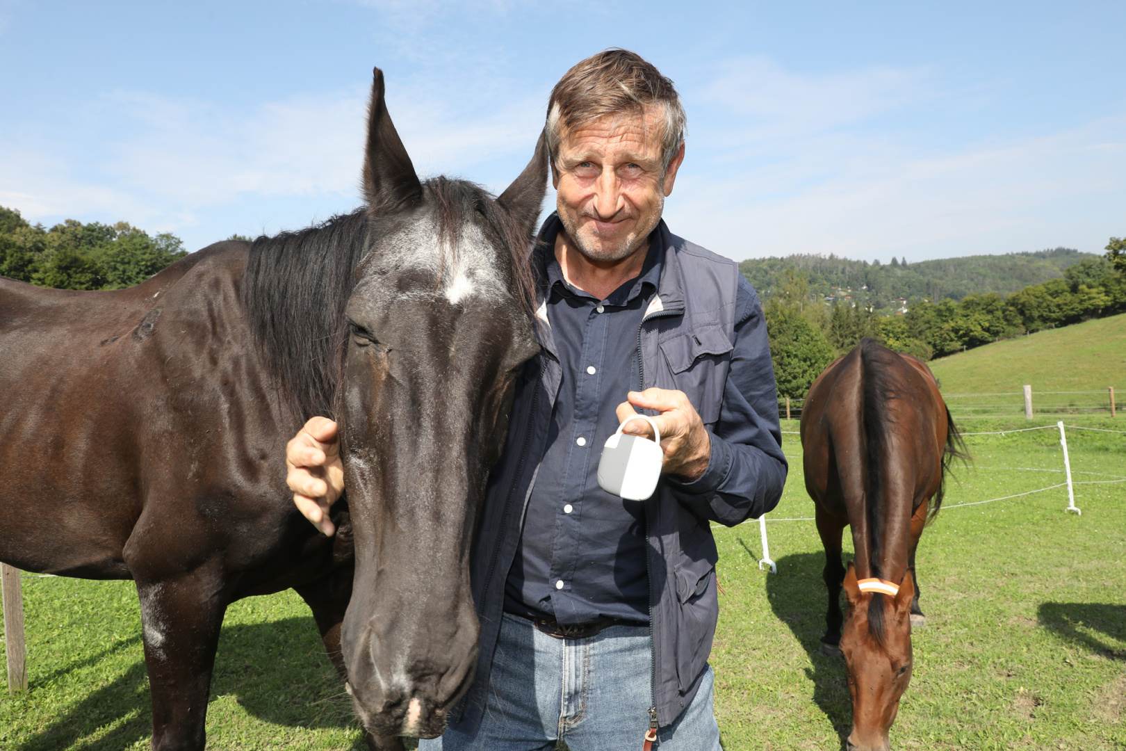 Tipy CARNEO na prenositeľnú elektroniku, s ktorou bude leto zábavnejšie a bezpečnejšie