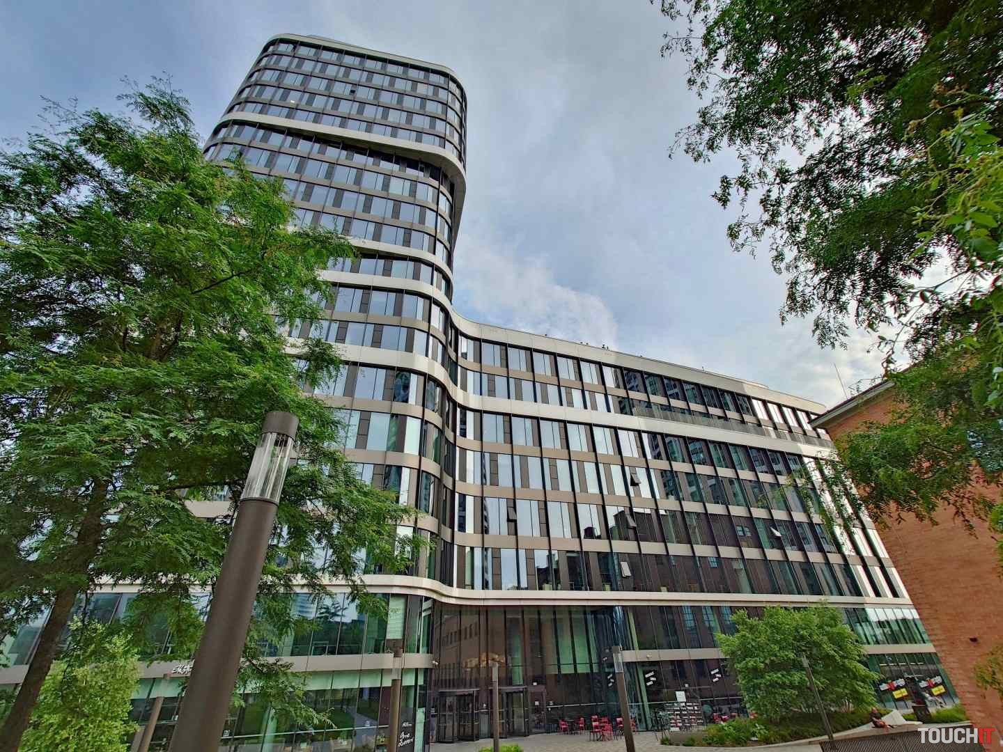 Mestá a obce sa pri obnove budov spoliehajú na dotácie