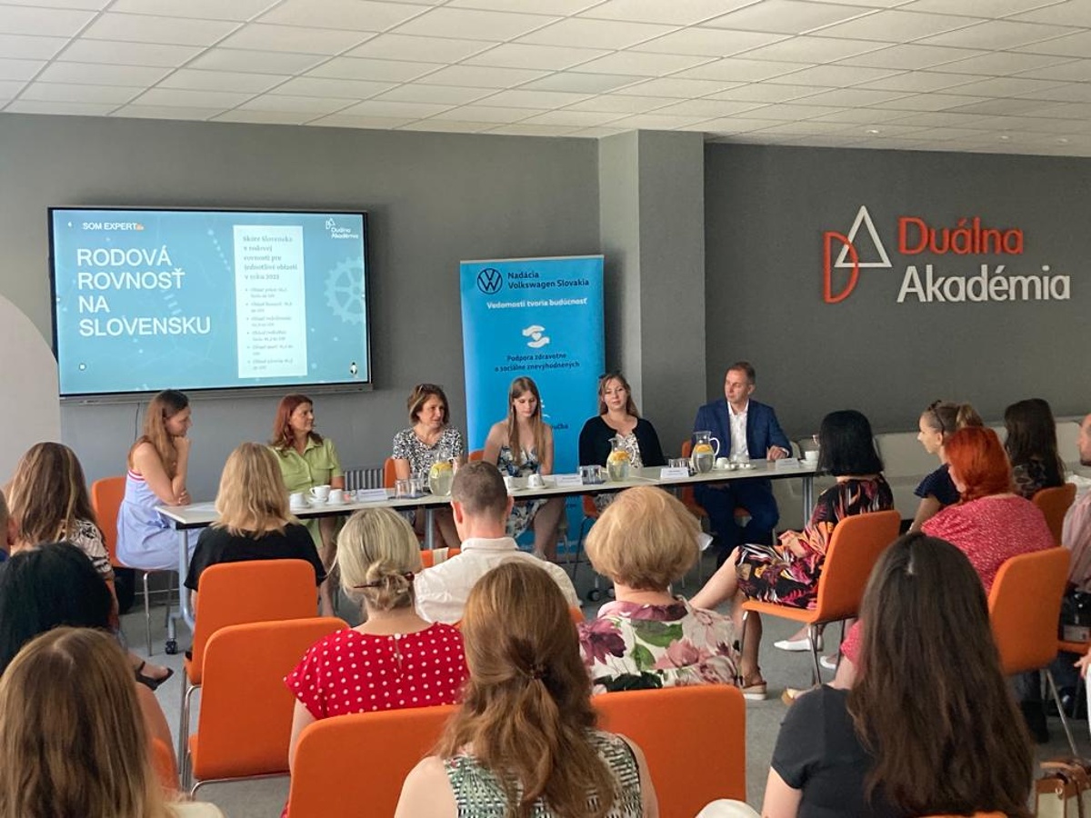 Projekt „Som ExpertKA“ šíri osvetu a motivuje dievčatá k štúdiu technických odborov