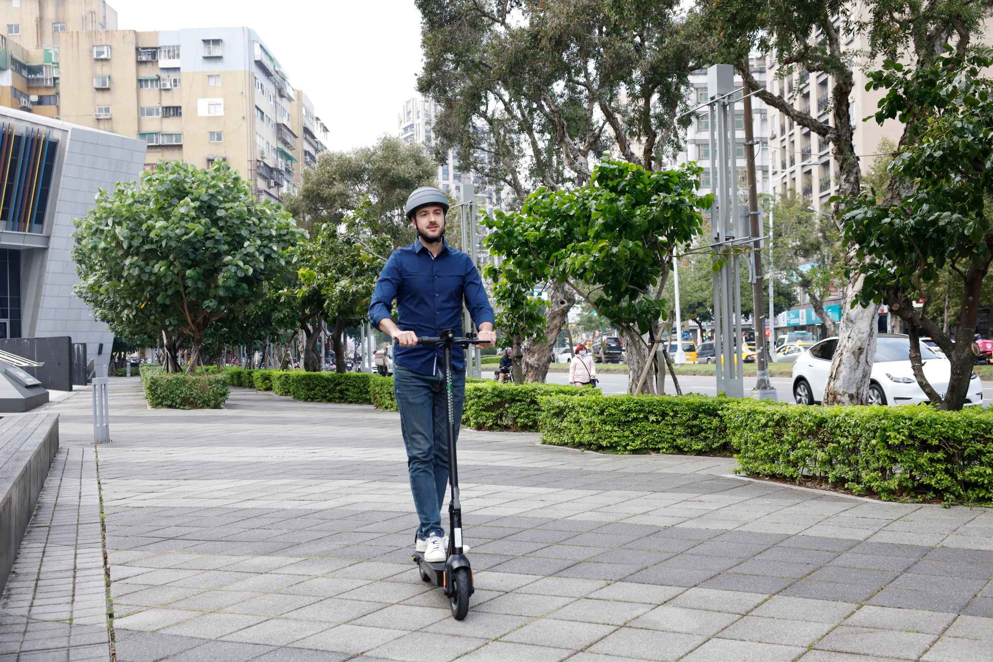 Spoločnosť Acer predstavuje nové výkonné elektro kolobežky Acer eScooter radu ES