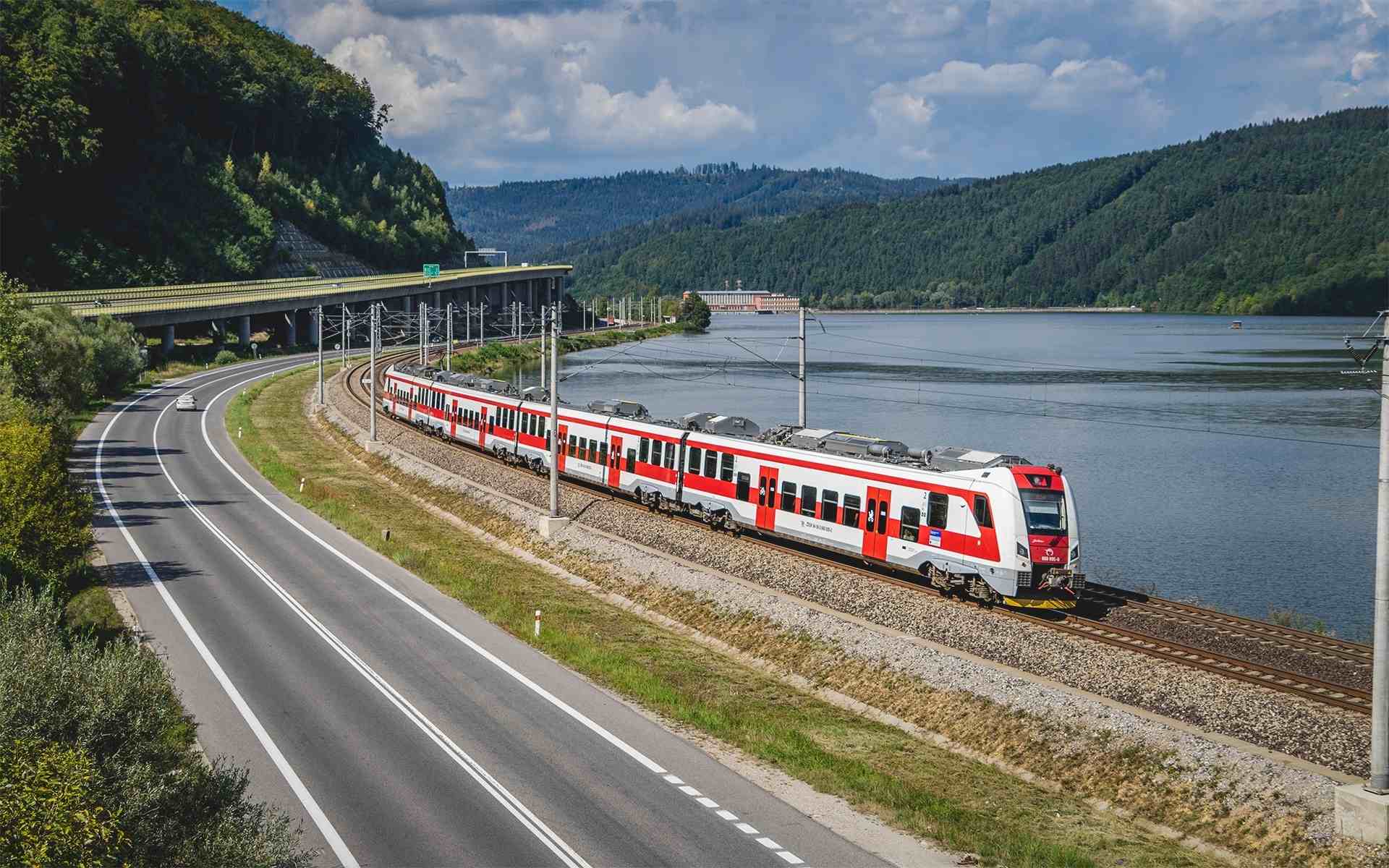 Druhá etapa IDS ŽSK sa spustila v nedeľu 30. júla: viac zapojených obcí a zvýhodnené cestovanie aj pre rodiny s deťmi