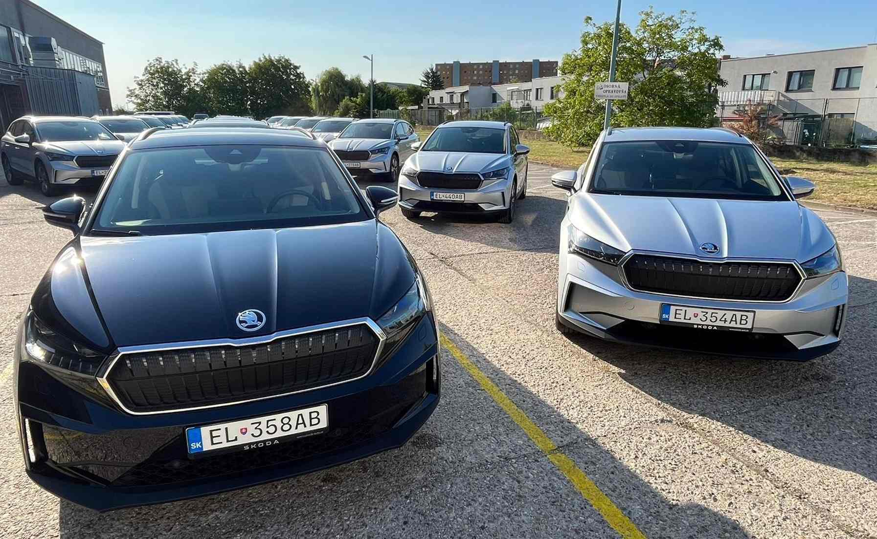 Policajti dostanú nové špičkové elektromobily