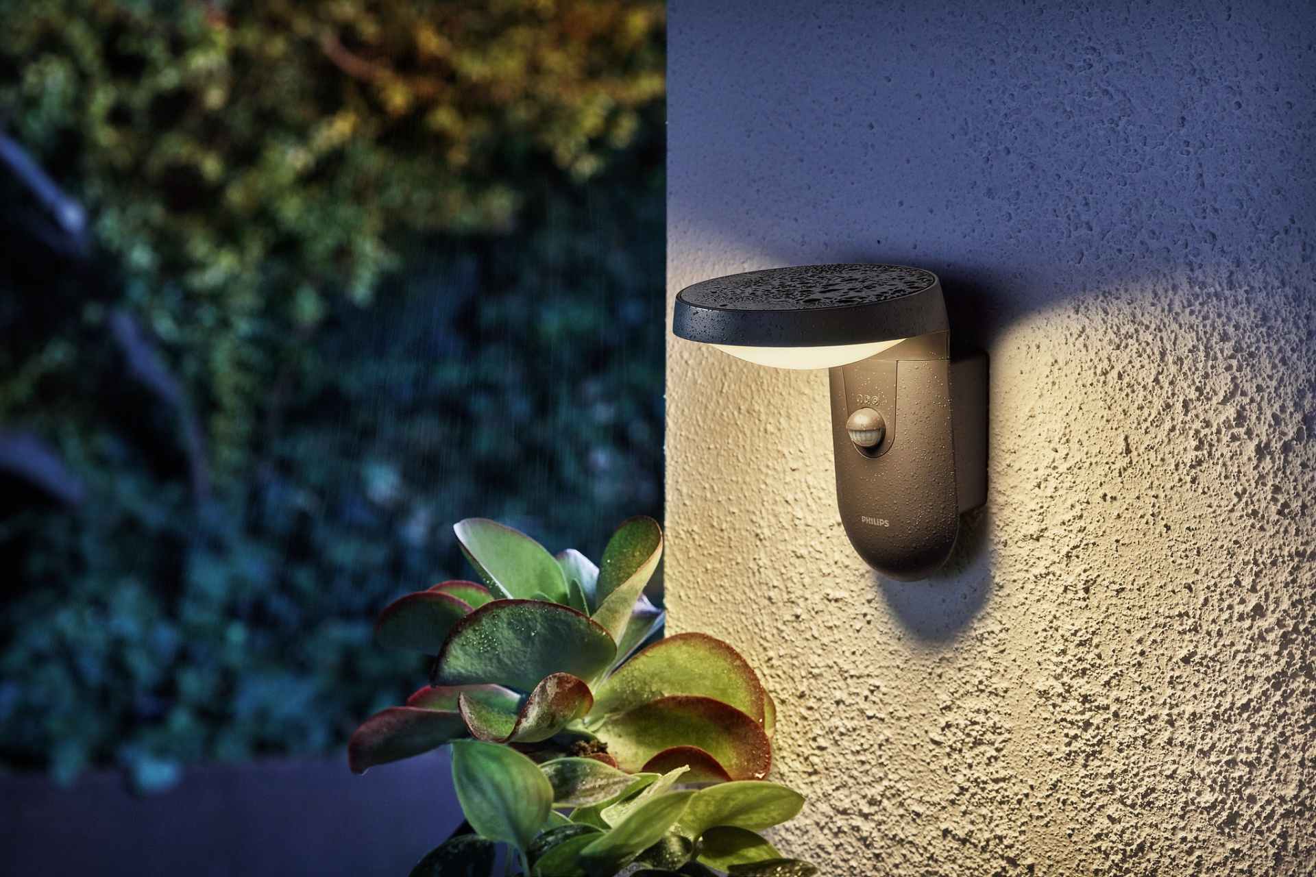 Posvieťte si s úsporným osvetlením za každého počasia