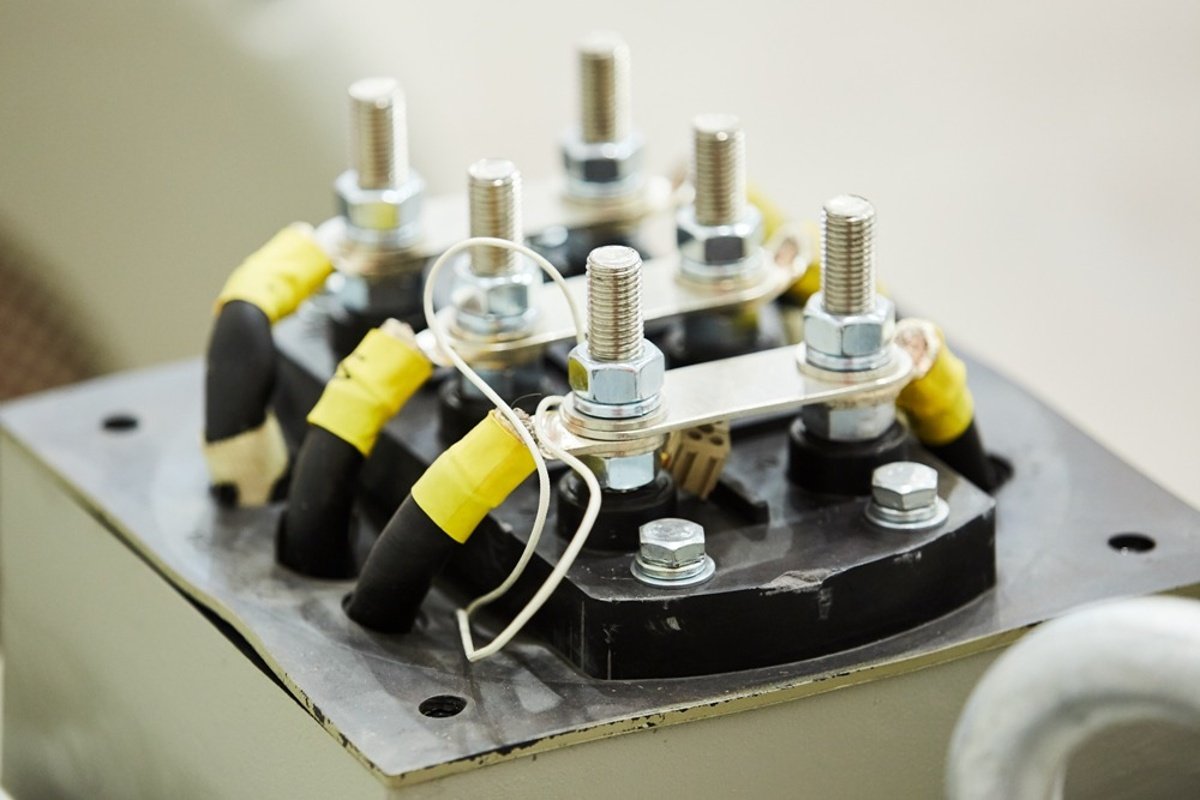 Poznáte fenomén frekvenčných meničov? Zoznámte sa s ich výhodami (nielen) pre výrobu