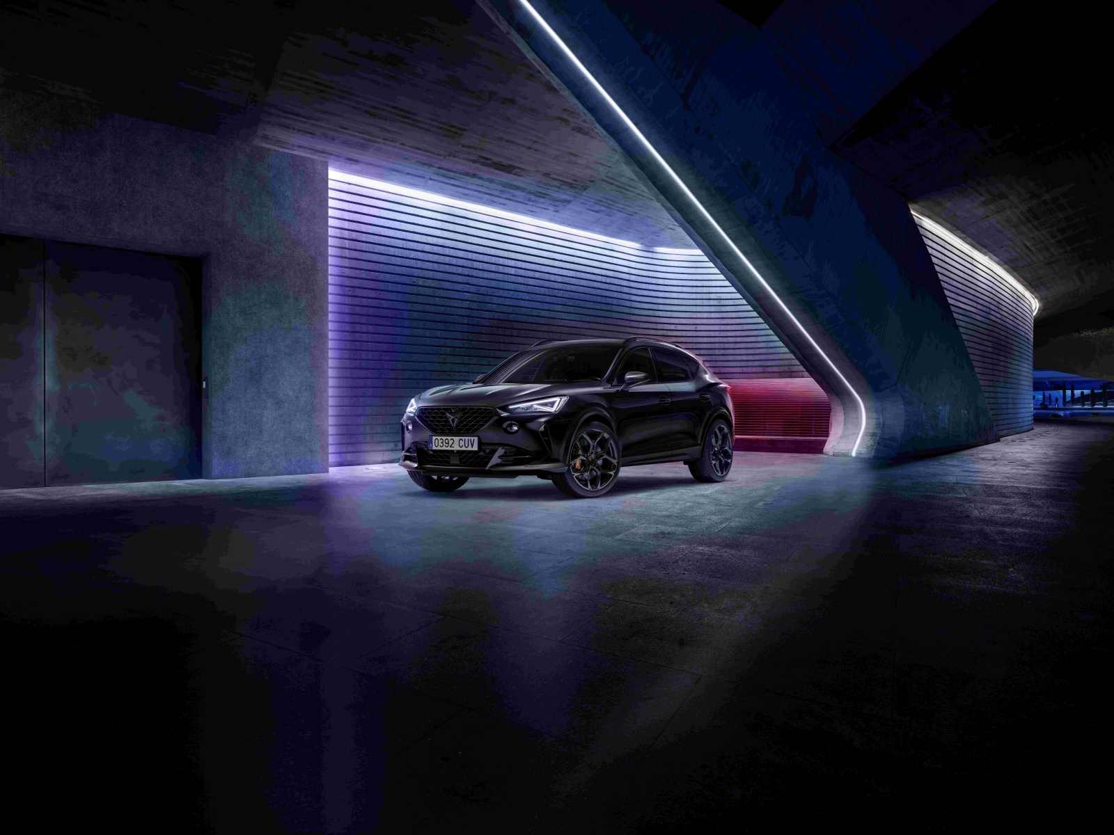 CUPRA pozdvihuje emócie na novú úroveň limitovanou verziou Formentor VZ5 BAT