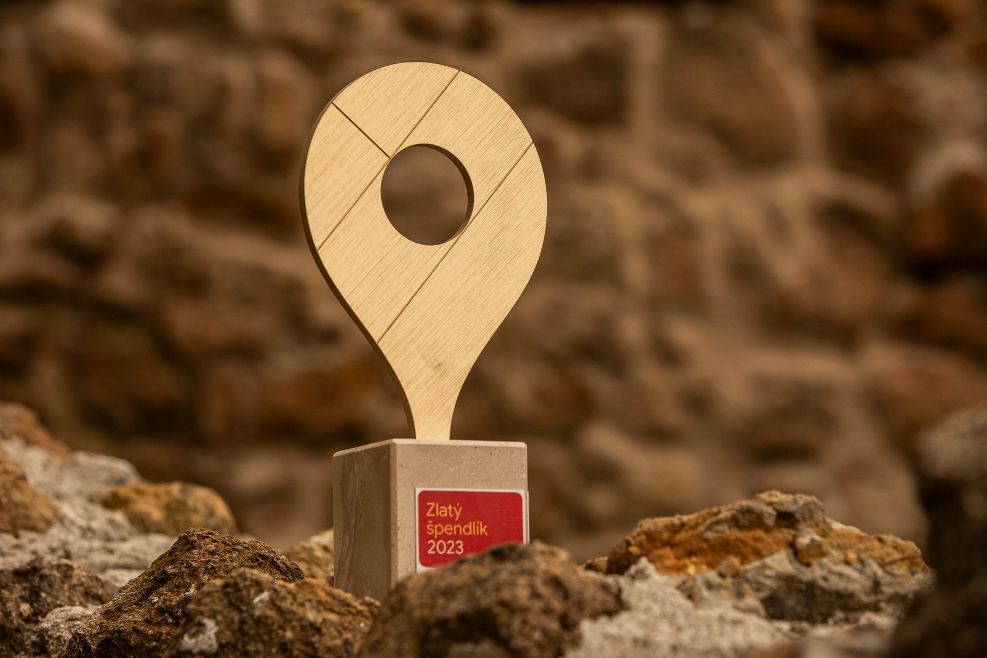 Zlaté špendlíky sú rozdané – už poznáme všetky ocenené hrady a zámky v ôsmich slovenských krajoch