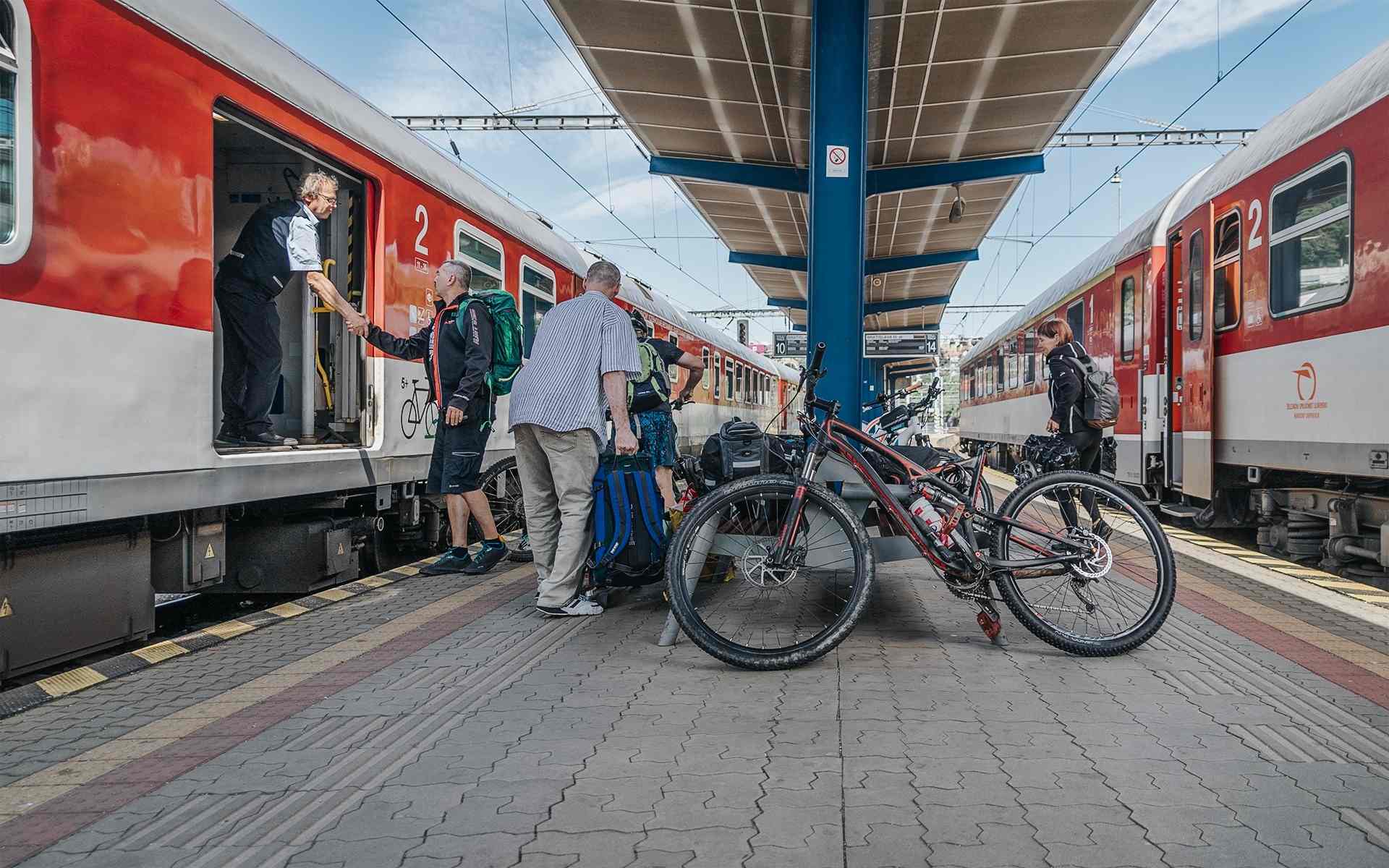 Buď ekologický, cestuj vlakom a vyhraj extra kredit na vlak. Európsky týždeň mobility je tu