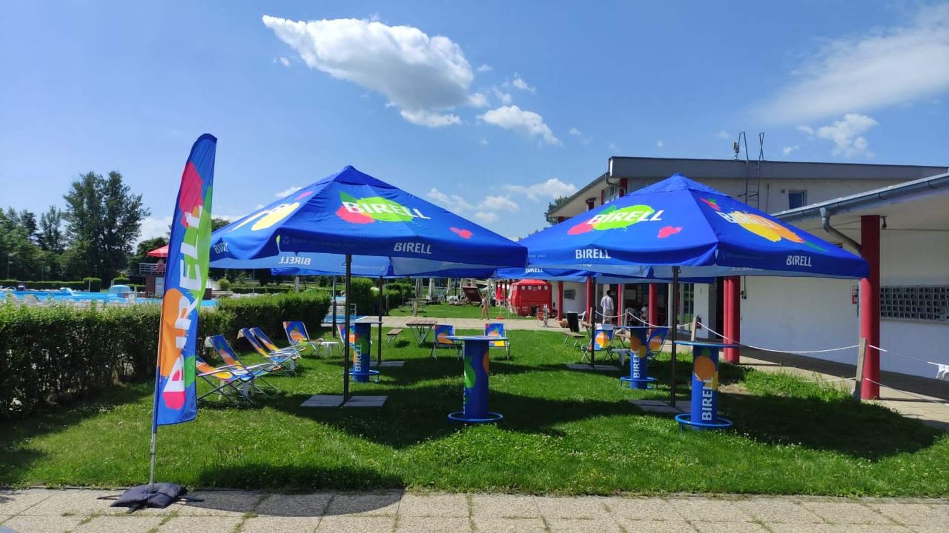 Leto čapovanému pivu prialo. Prazdroj hlási vzostup sezónnych prevádzok