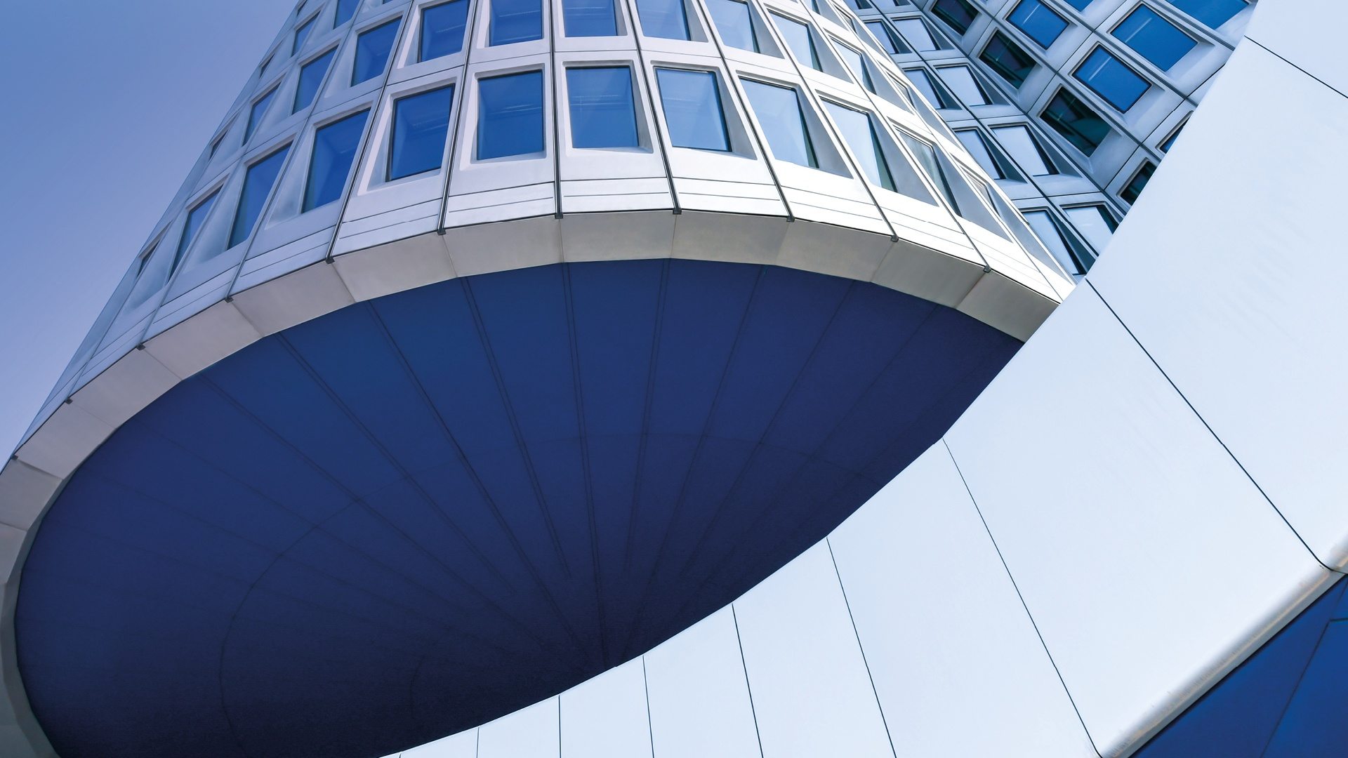 BMW Group spustí od 1. januára 2024 zavádzanie modelu priameho predaja v celej Európe počnúc značkou MINI v troch krajinách