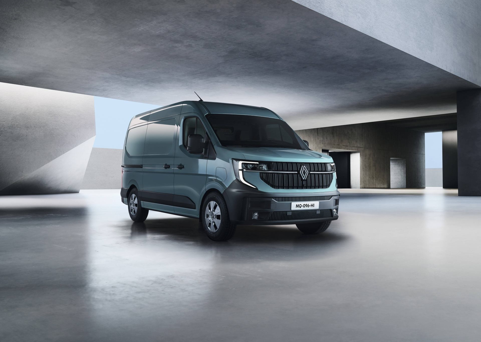 Celkom nový Renault Master: Aerovan novej generácie s viacerými druhmi pohonných jednotiek