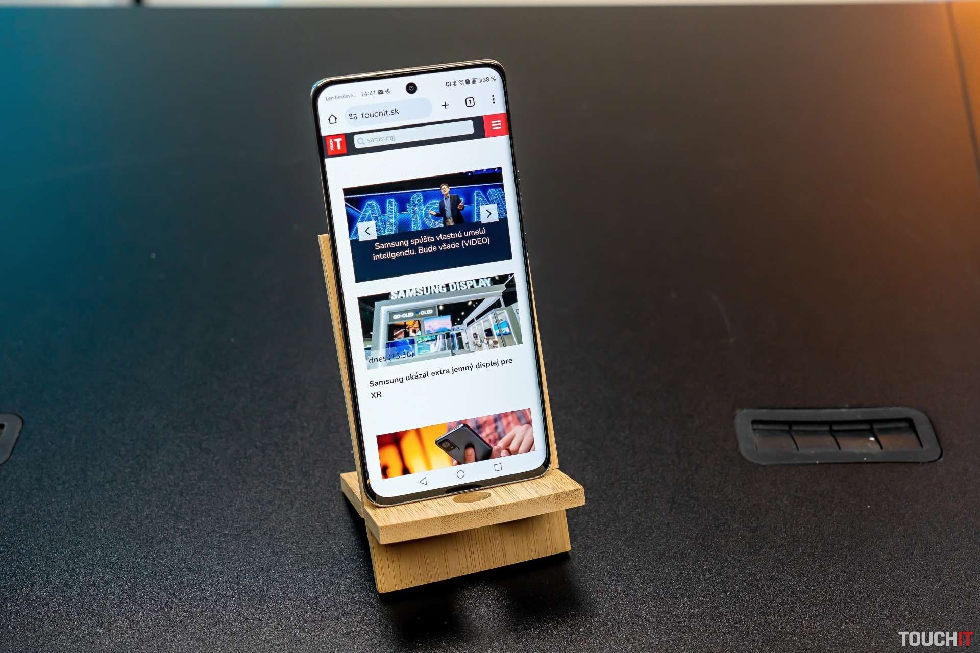 HONOR Magic6 Lite dosiahol najvyššie globálne hodnotenie za výkon batérie