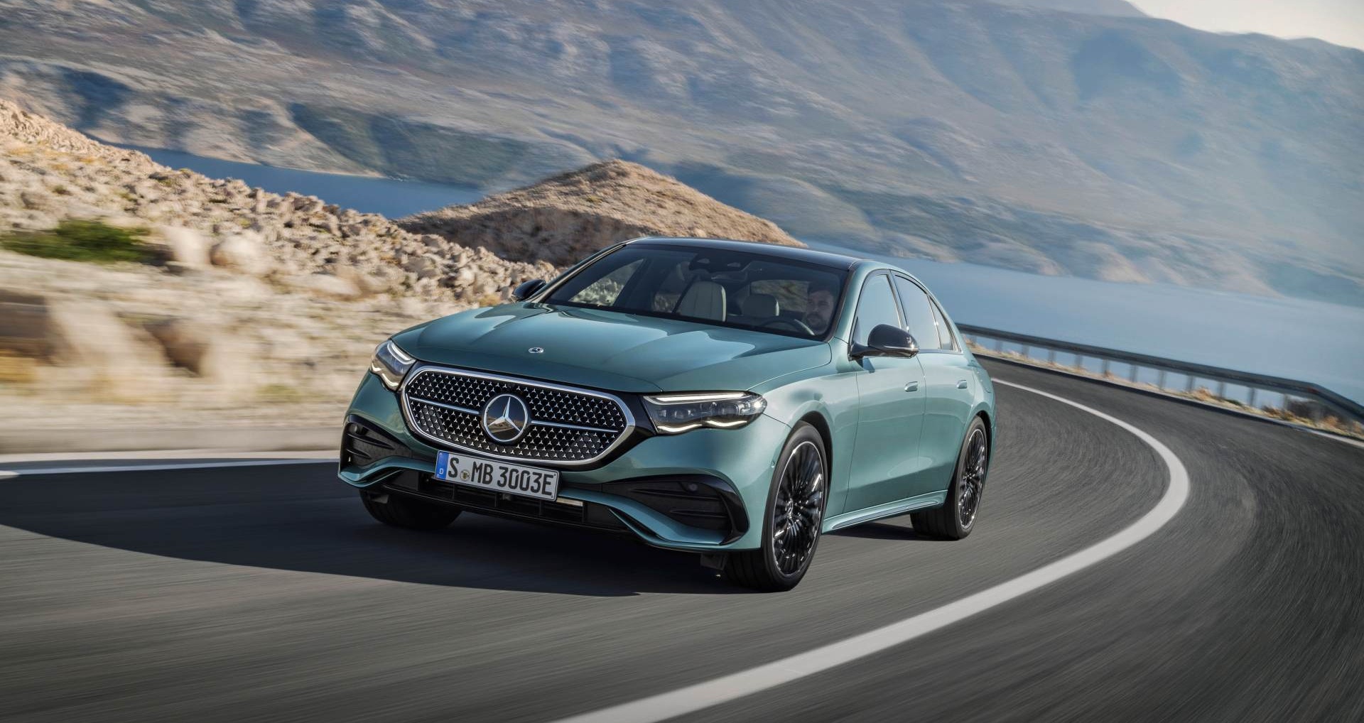 Prehľad celého životného cyklu: pre novú Triedu E je k dispozícii „360° environmentálna previerka“