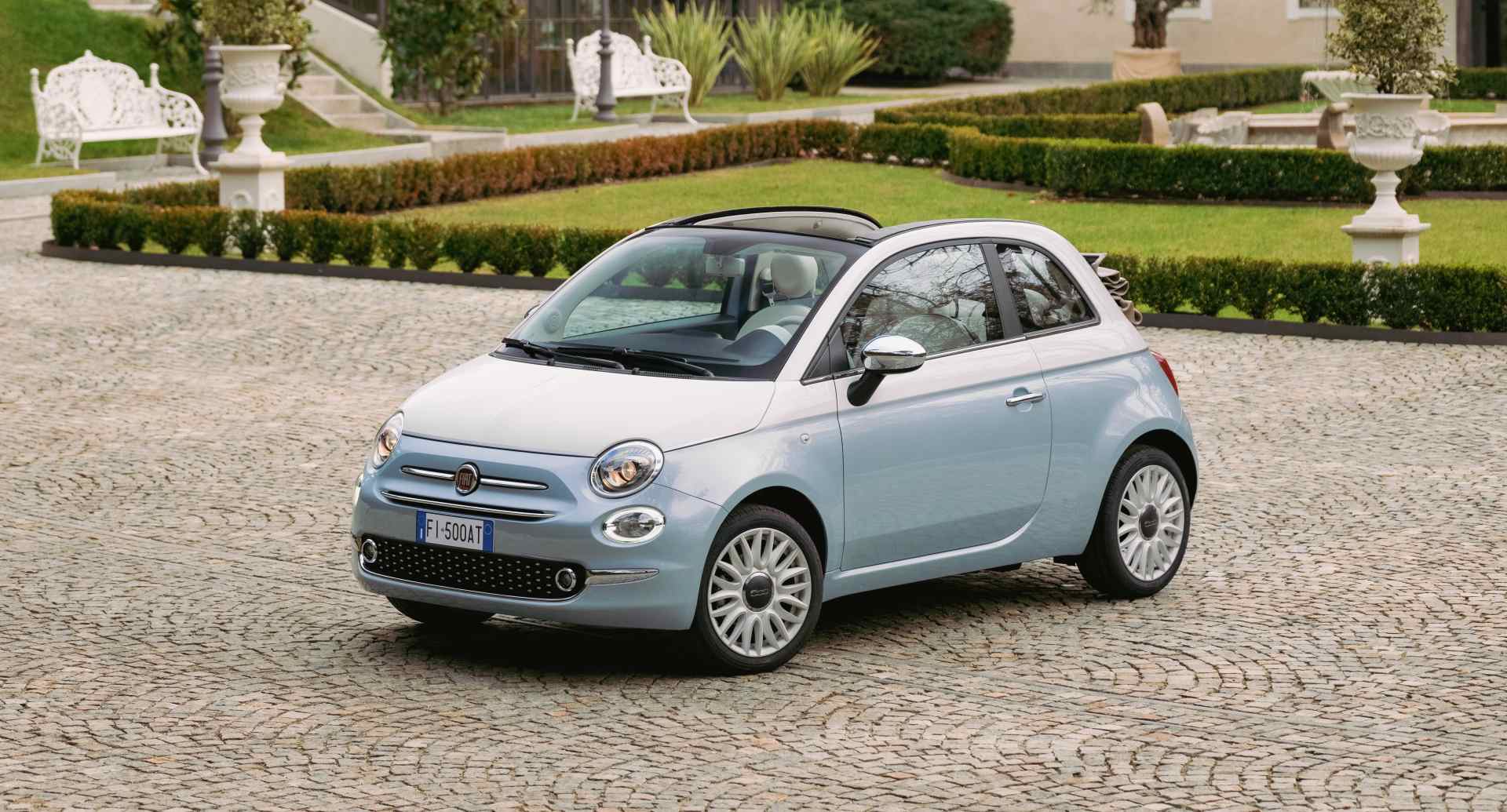 FIAT uvádza nový model 500 Collezione 1957, zberateľskú sériu vzdávajúcu hold tradícii modelu 500