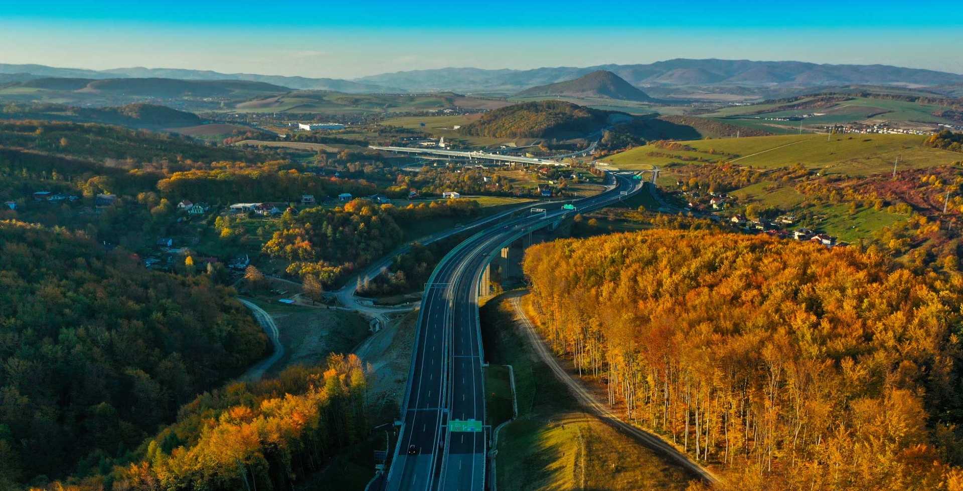 Predaj diaľničných známok oproti roku 2022 vzrástol o 5 % na takmer 5 miliónov kusov