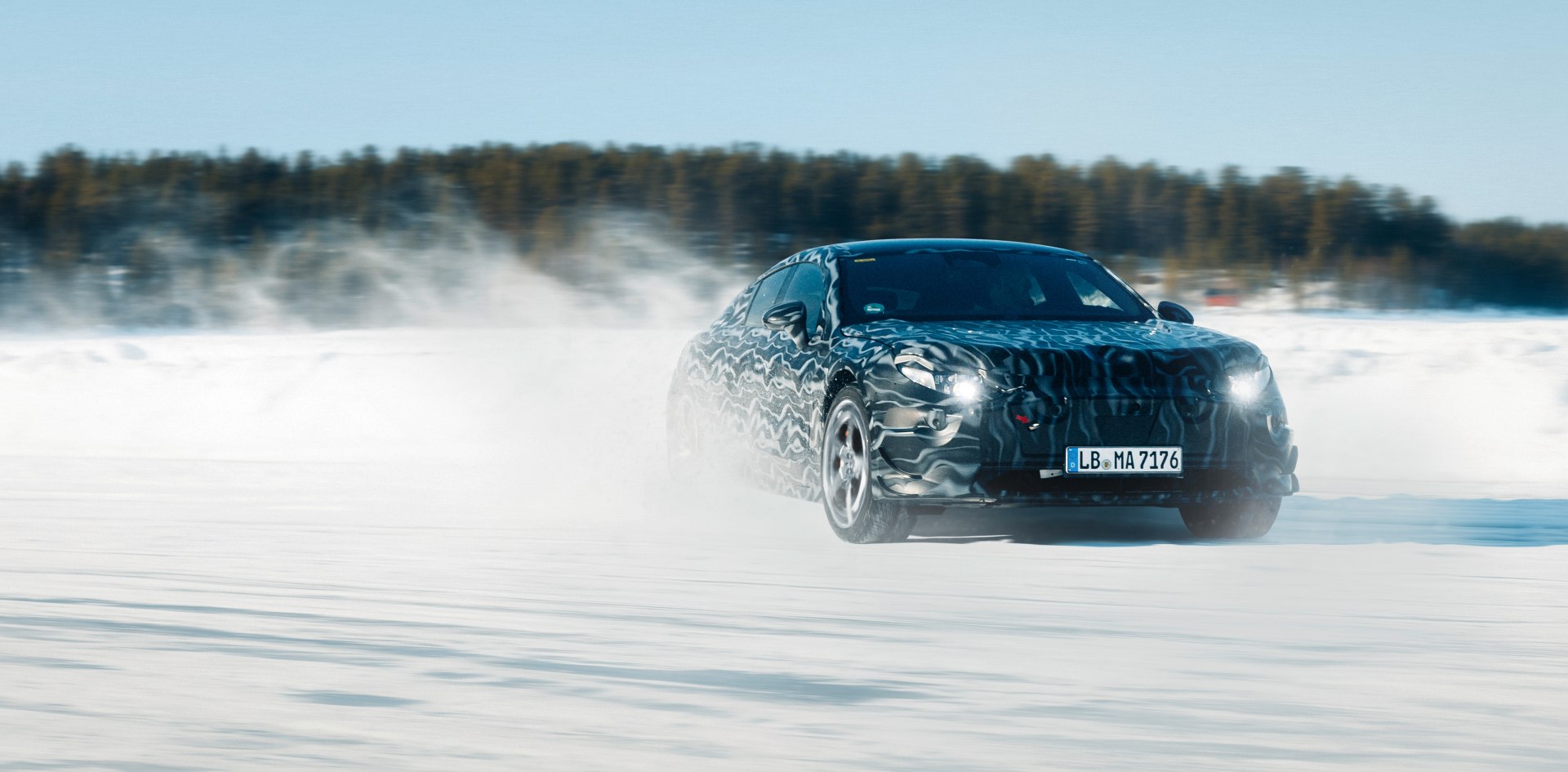 Zimné testovanie budúcej elektrickej výkonnostnej platformy AMG.EA vo Švédsku