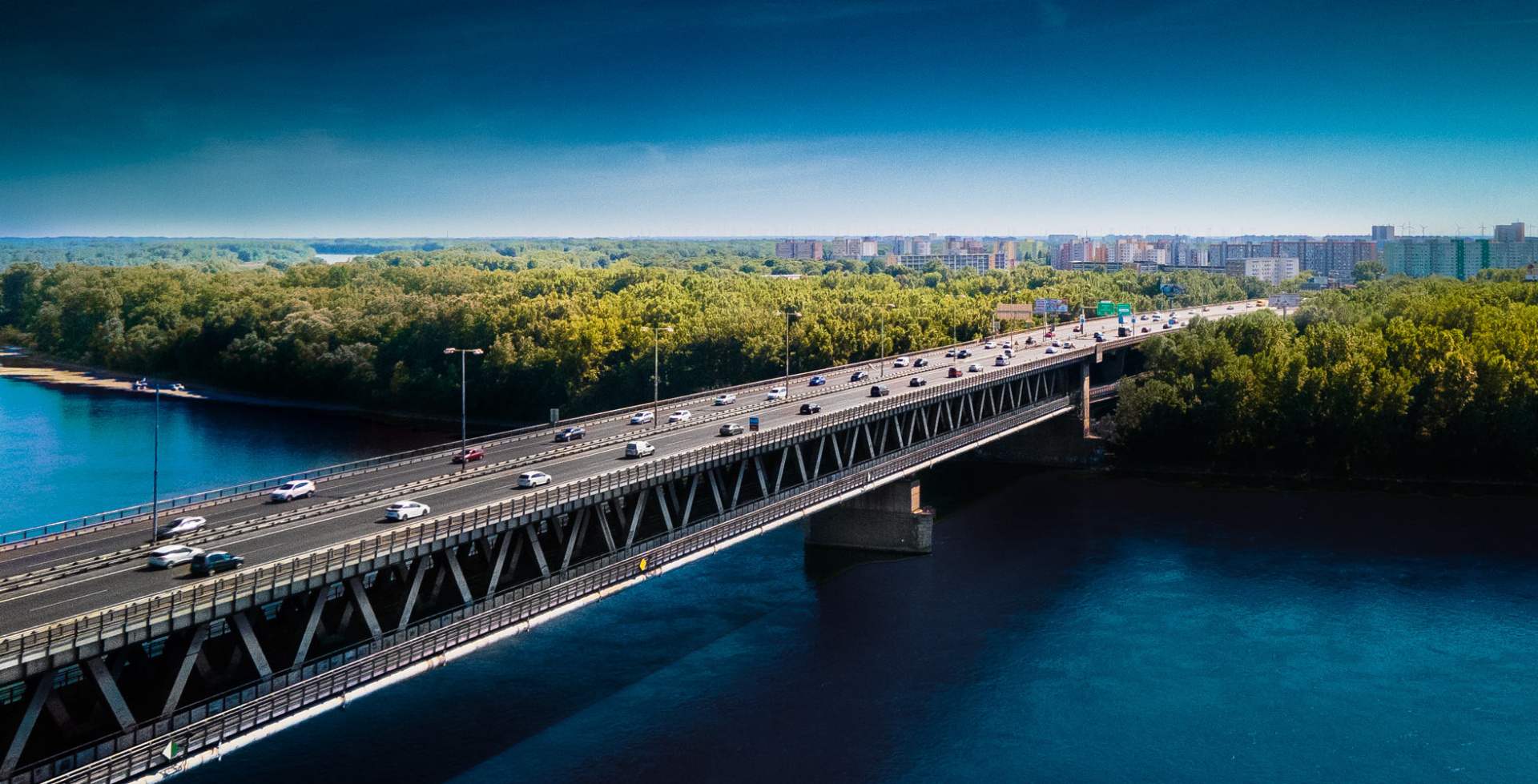 Počas veľkonočných sviatkov očakávame zvýšený nápor na diaľniciach – jazdite bezpečne