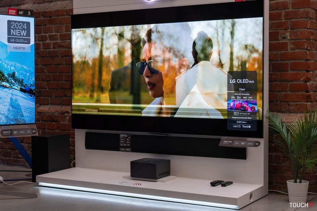 LG M4 so Zero Connect boxom