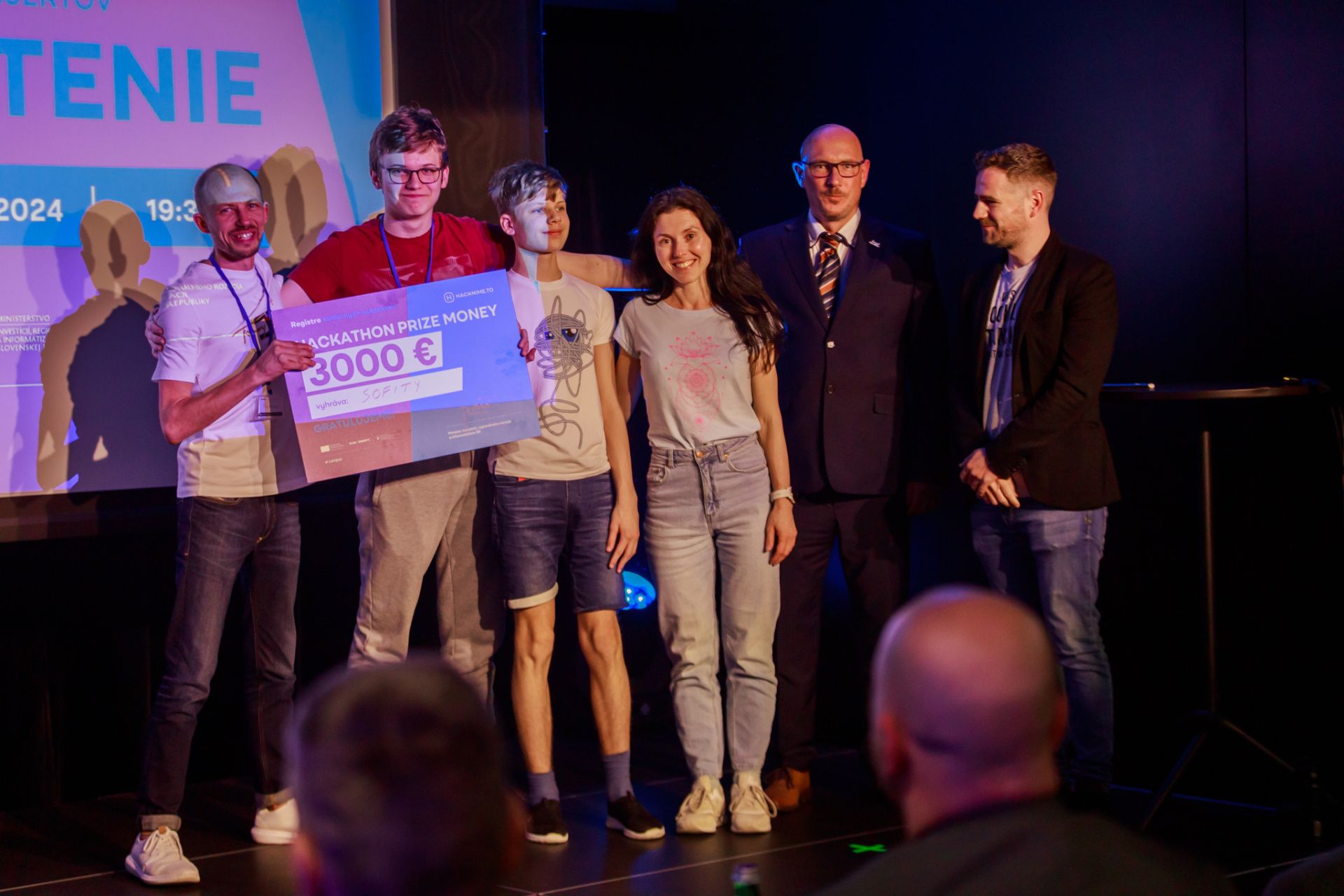 Poznáme výhercov siedmeho hackathonu. Tímy predstavili v Bratislave inovatívne riešenia registrov kultúrnych subjektov