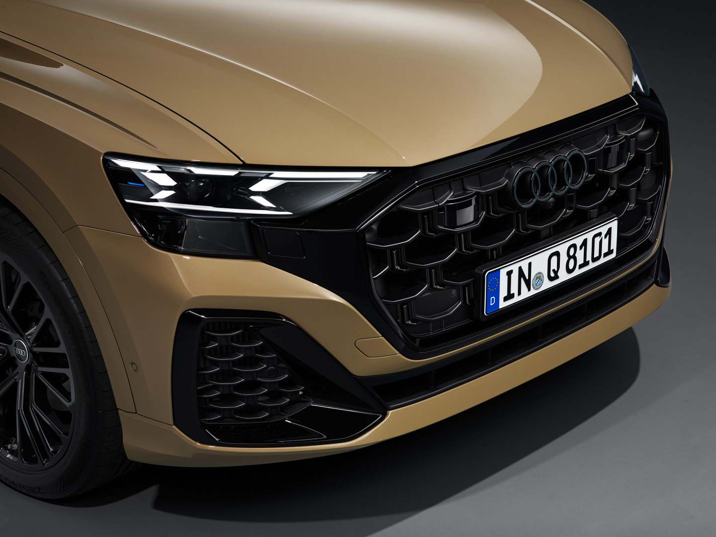 ZKW spolupracuje so spoločnosťou Four Rings na svetlometoch Matrix LED v Audi Q8