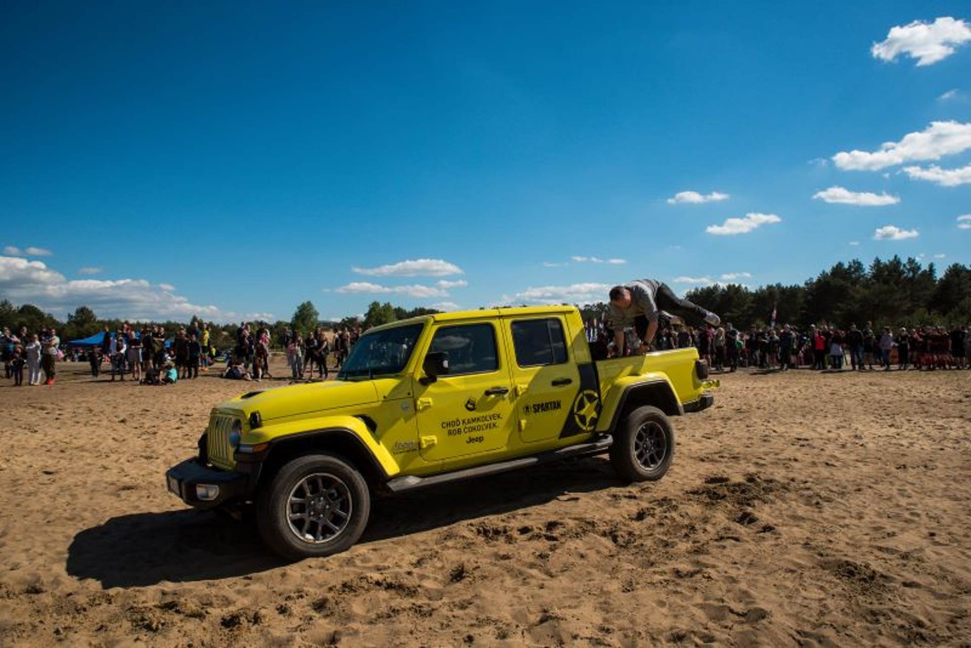 Špeciálny Spartan Race prišiel na Slovensko. Preteky Honor mal česť sprevádzať Jeep