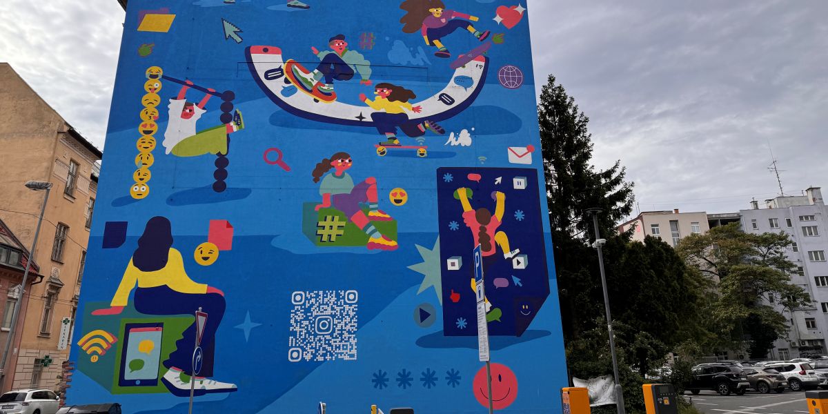 Na fasáde budovy v Starom Meste vznikla ilustrácia, ktorej pointu prezrádza instagramový filter
