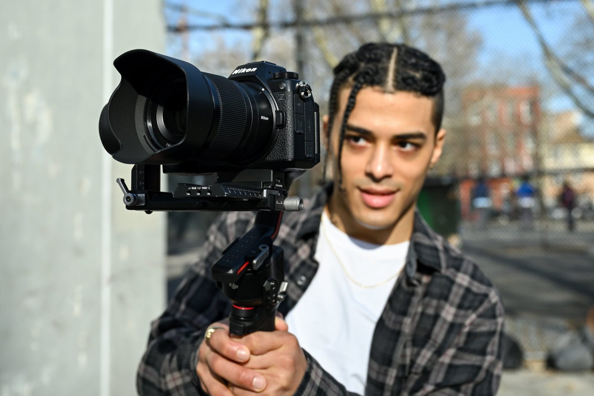 Nielen pouličné fotografovanie s plnoformátovým širokouhlým objektívom Nikkor Z 35MM F/1.4