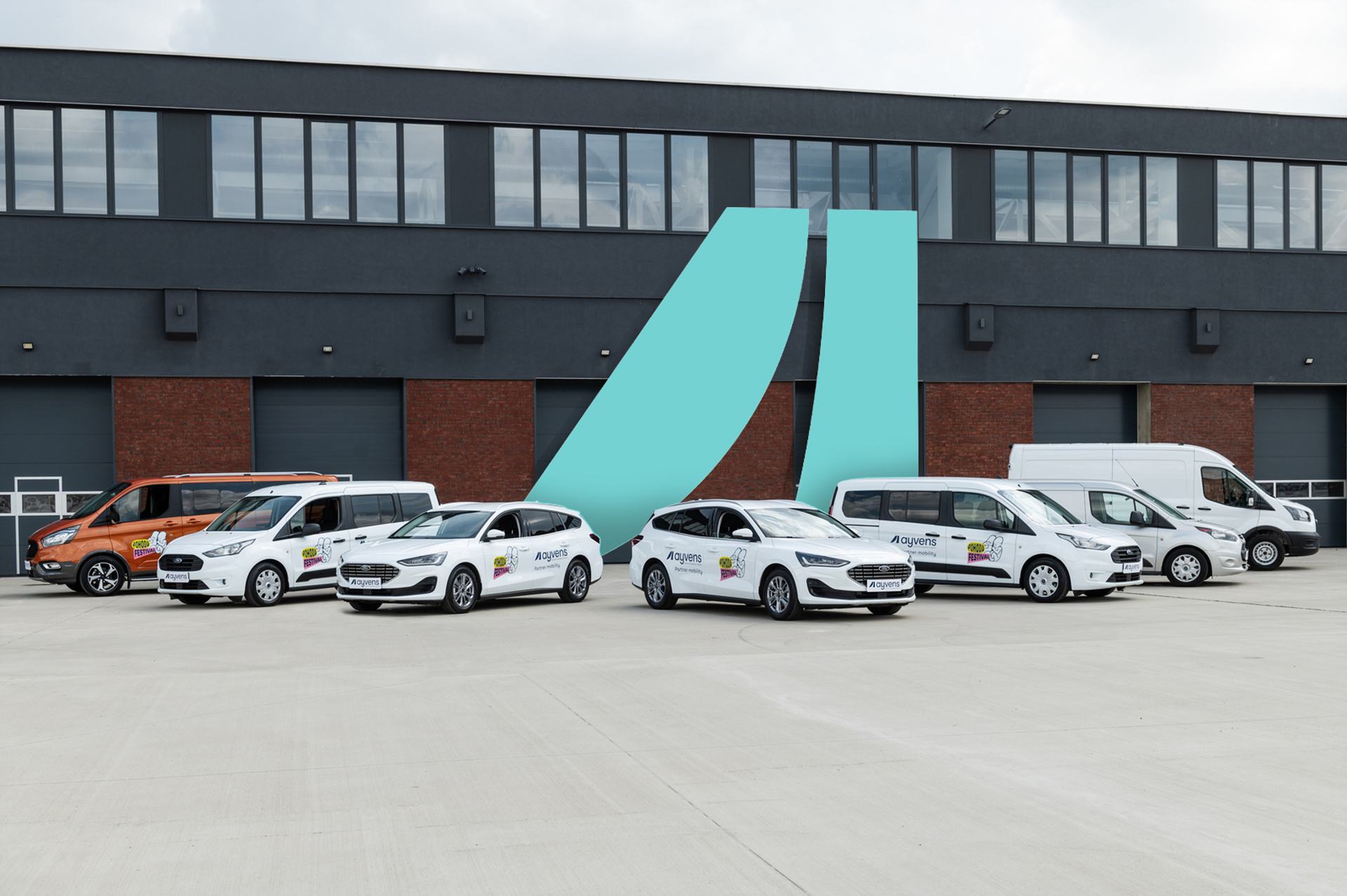 Roller Disco prechádza z oranžovej na tyrkysovú: Ayvens opäť podporí festival Pohoda ôsmimi automobilmi