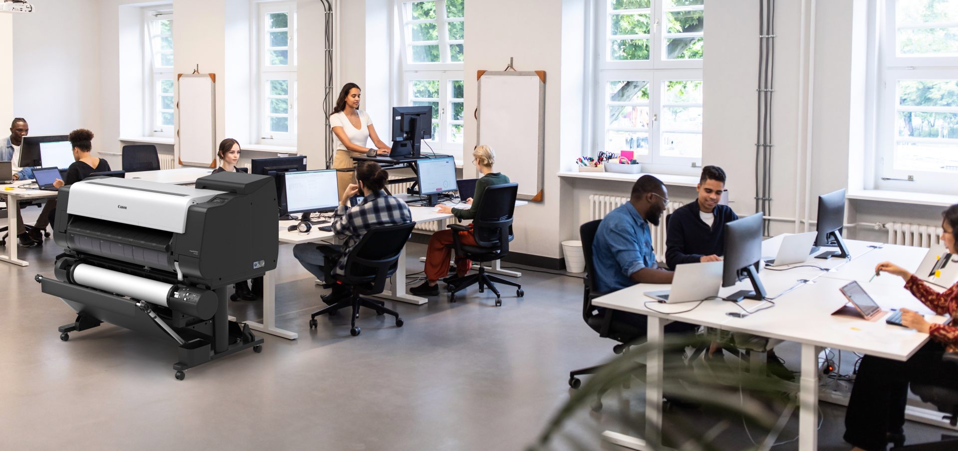 Canon uvádza na trh nové veľkoformátové tlačiarne radu imagePROGRAF TZ a TX