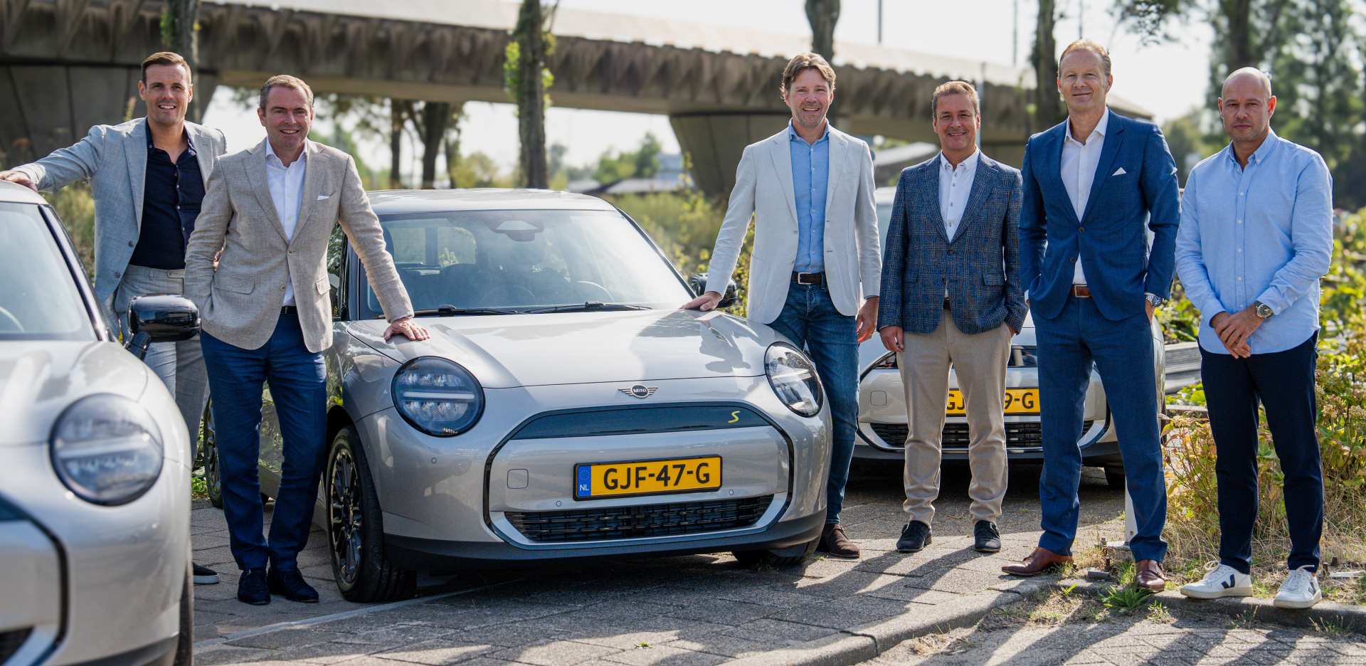 Elektrické MINI očarilo veľkých hráčov podnikania