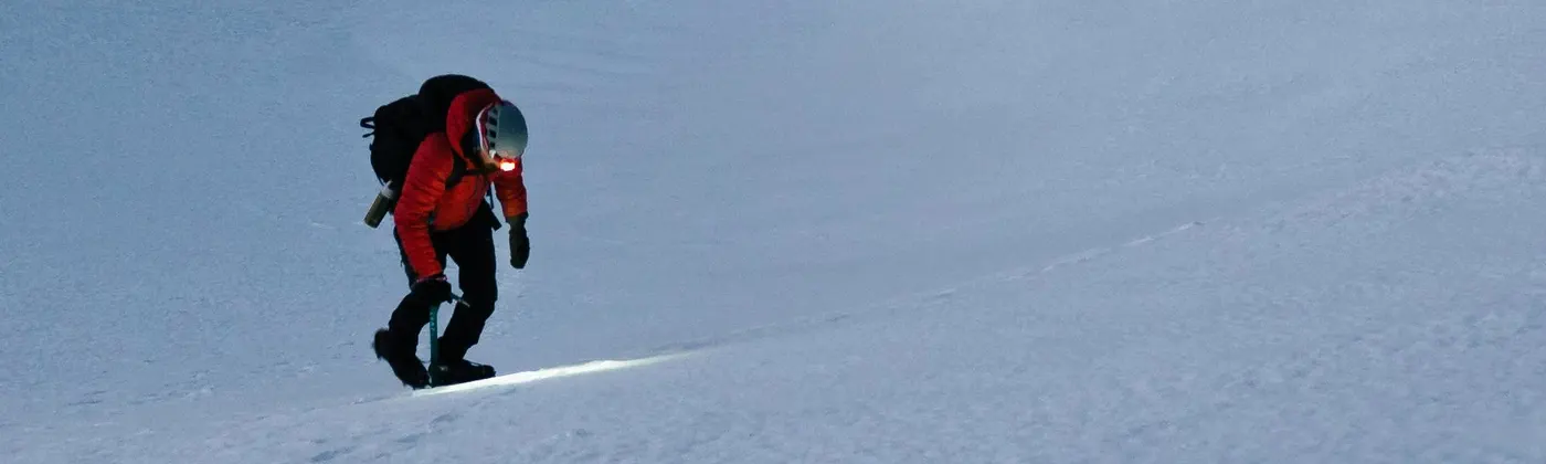 Až 90 percent zimných úrazov vzniká počas lyžovačiek. Najdrahšie sú zásahy vrtuľníkom