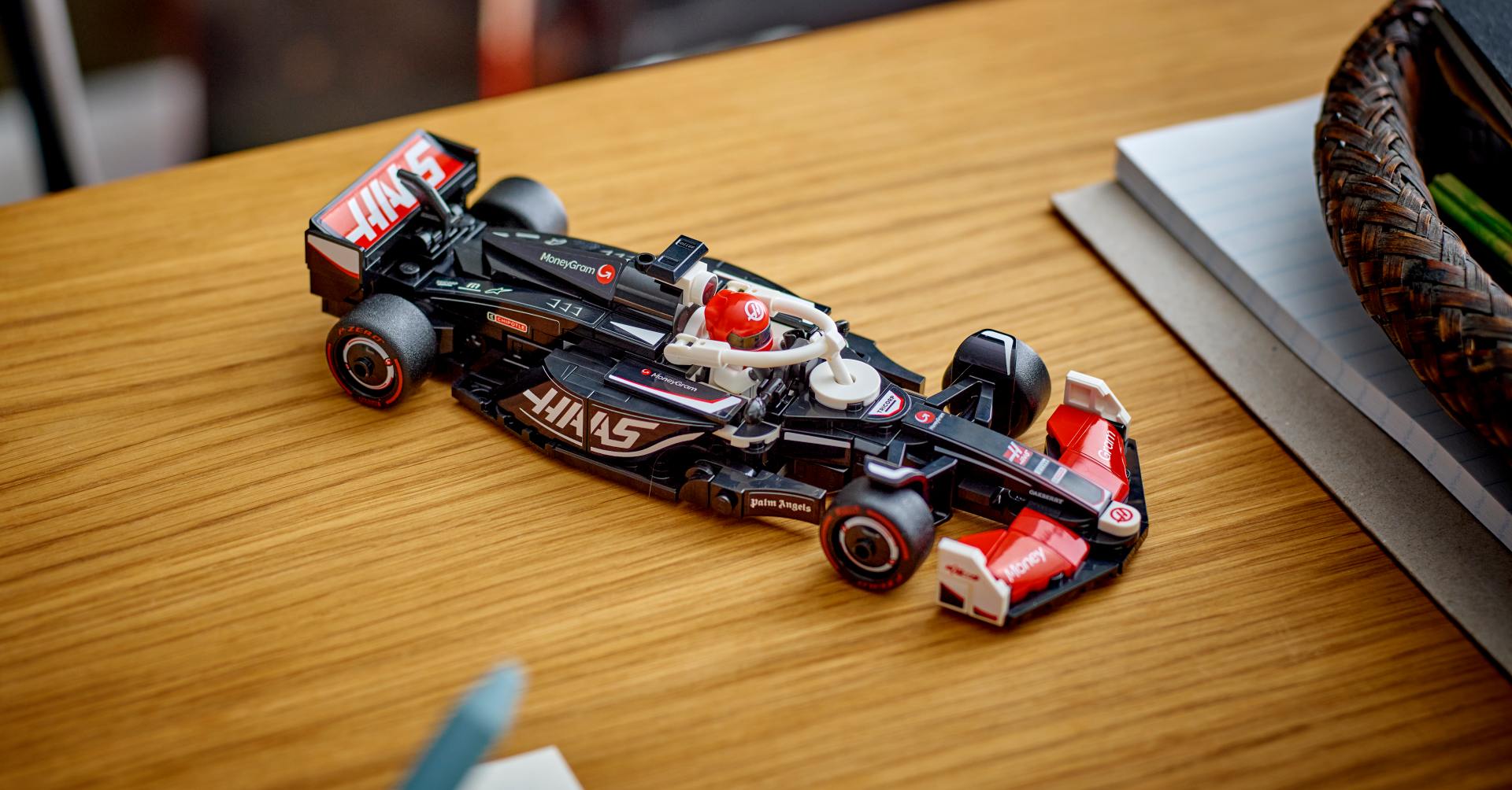 Napätie po FORMULA 1 LAS VEGAS GRAND PRIX 2024 stúpa: Toto sú nové produkty Formuly 1 a LEGO pred nadchádzajúcou sezónou 2025